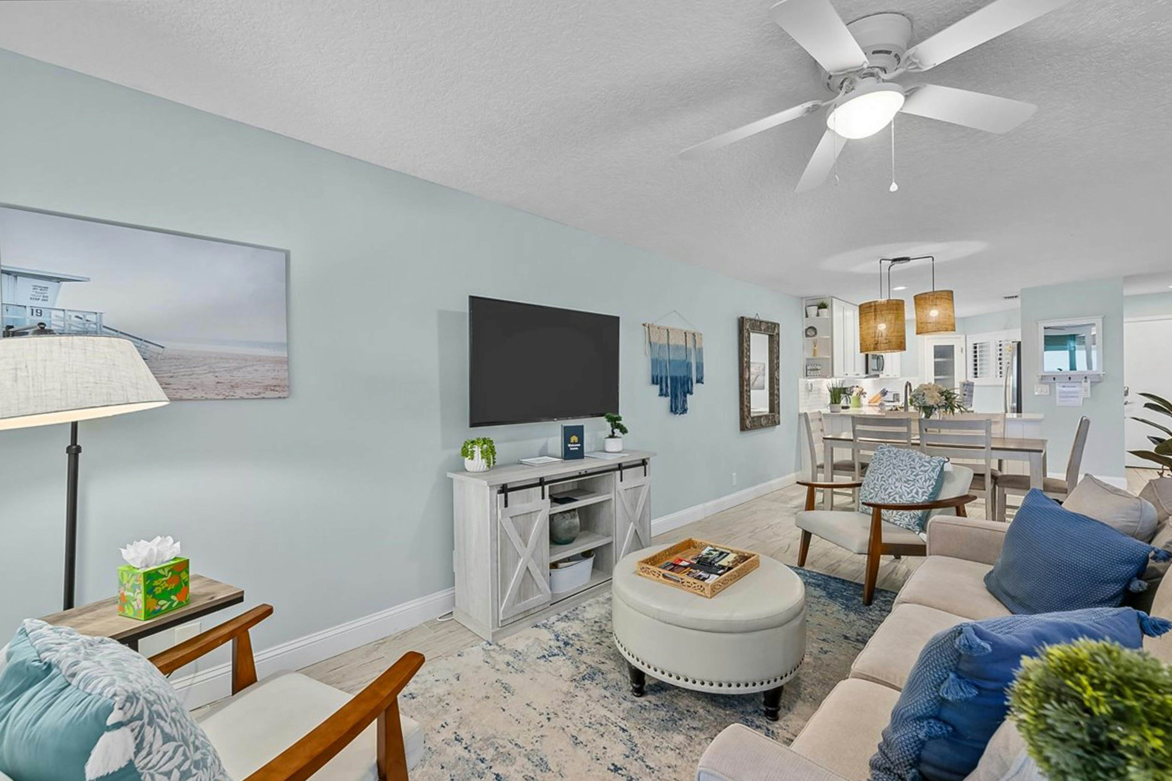 Hibiscus Oceanfront Living