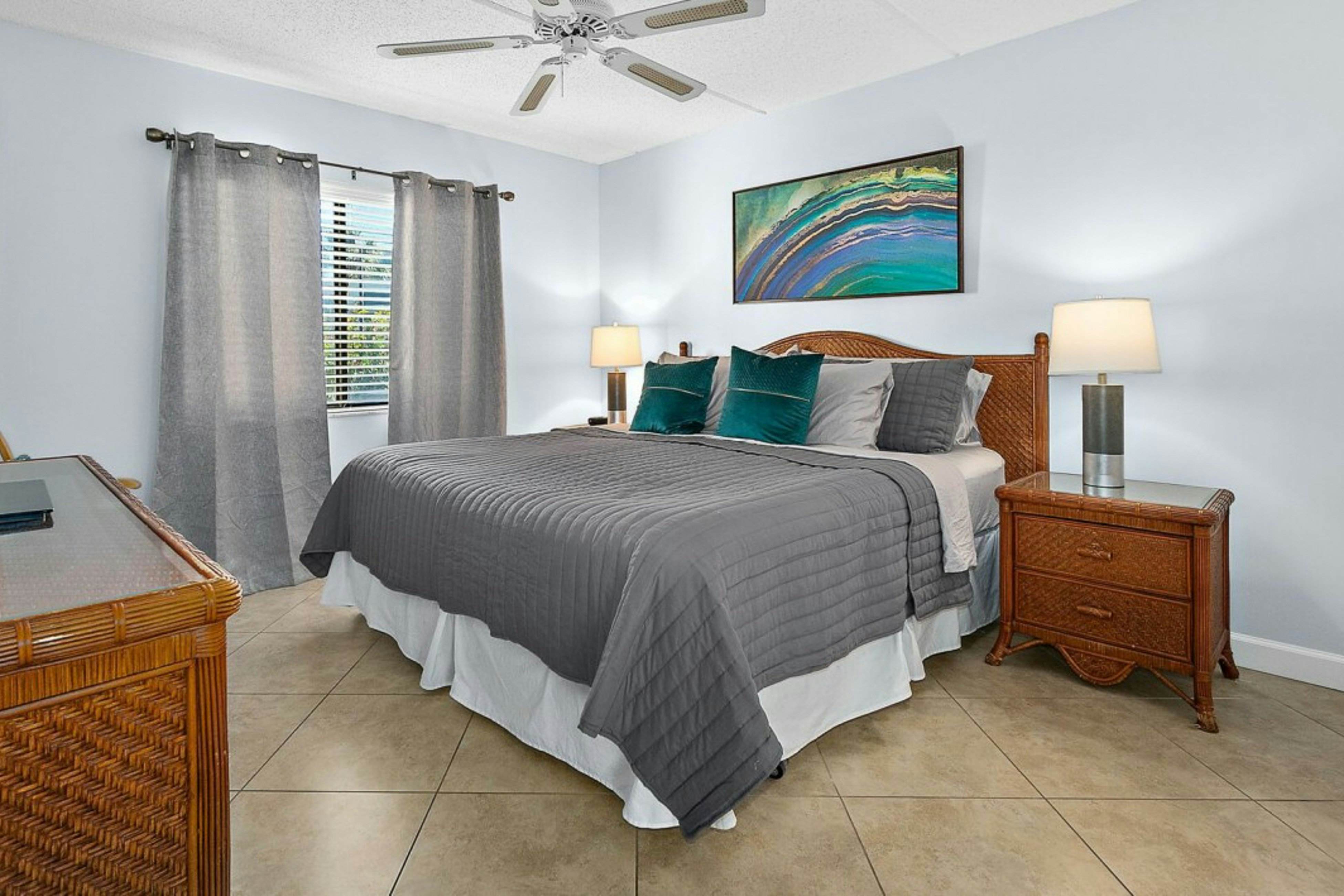 St Aug Ocean and Racquet 2104