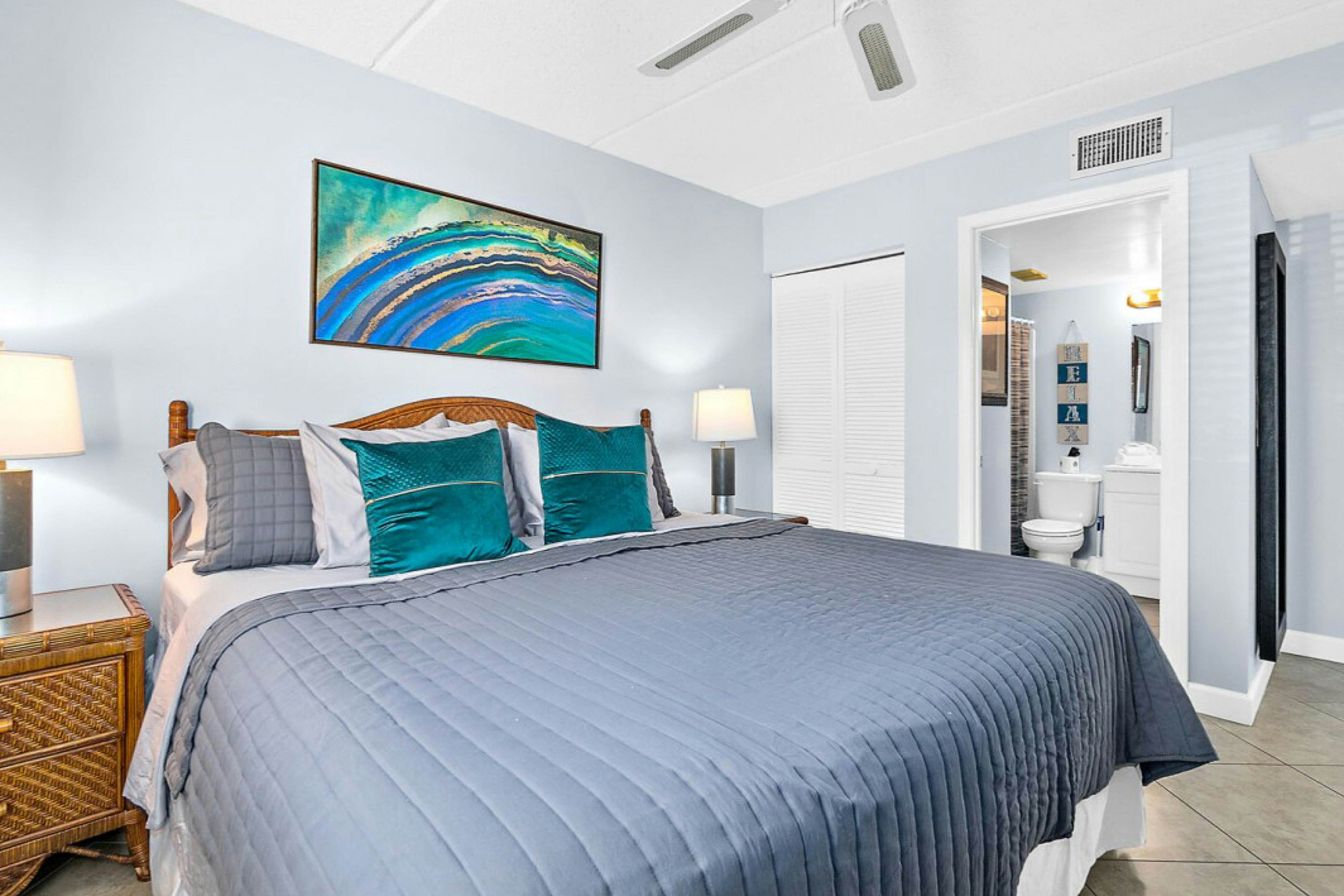 St Aug Ocean and Racquet 2104