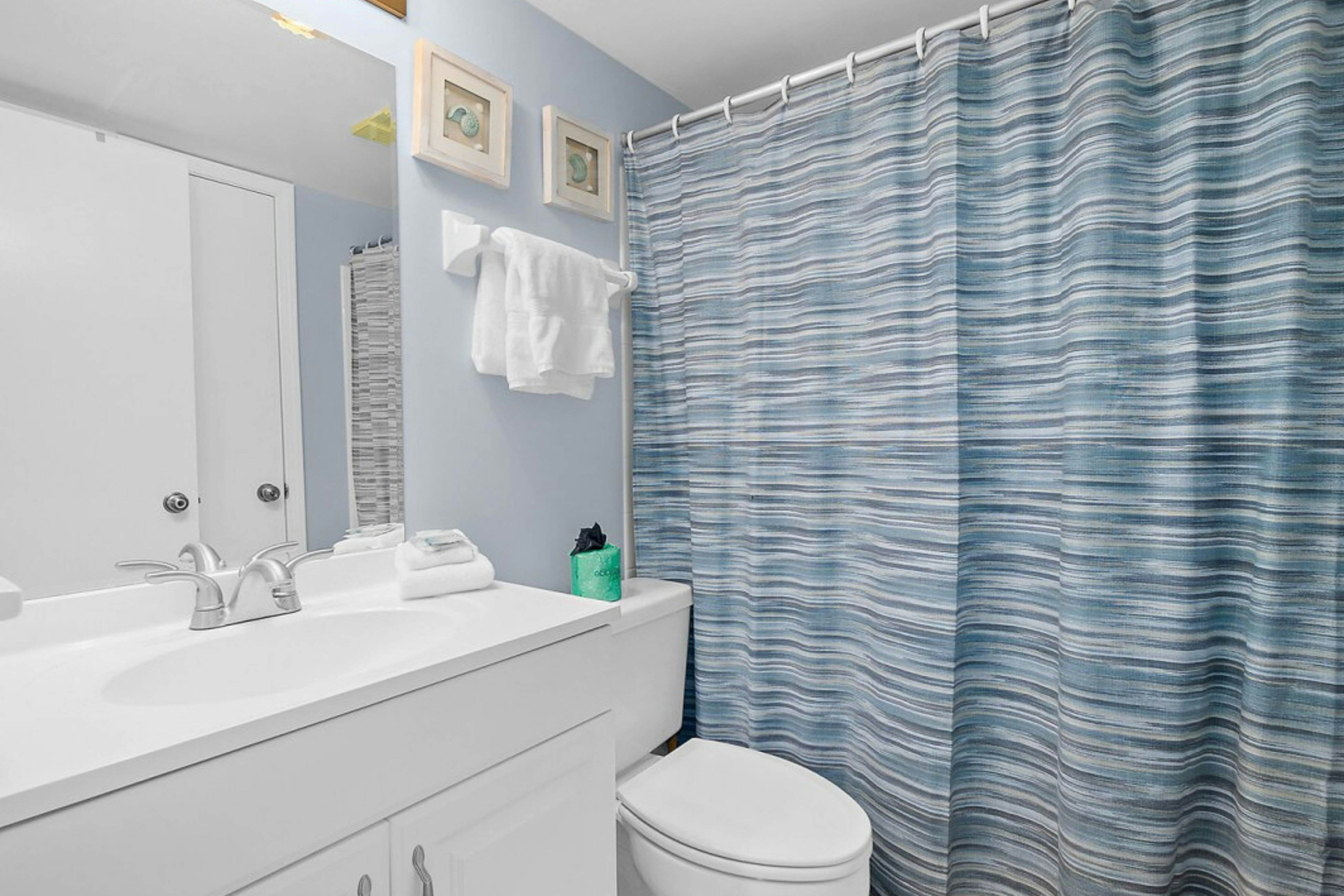 St Aug Ocean and Racquet 2104