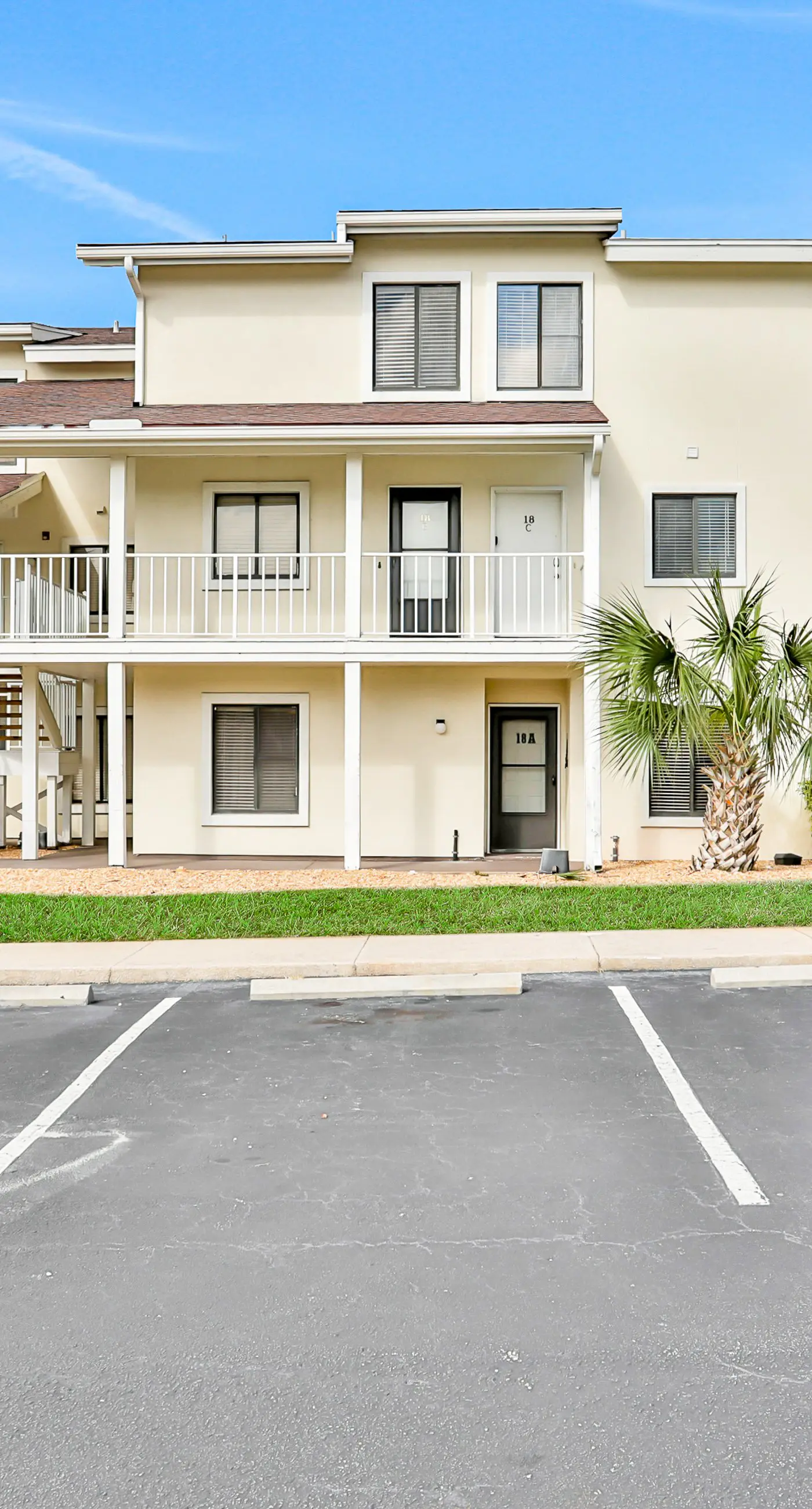 Colony Reef Club II 18A