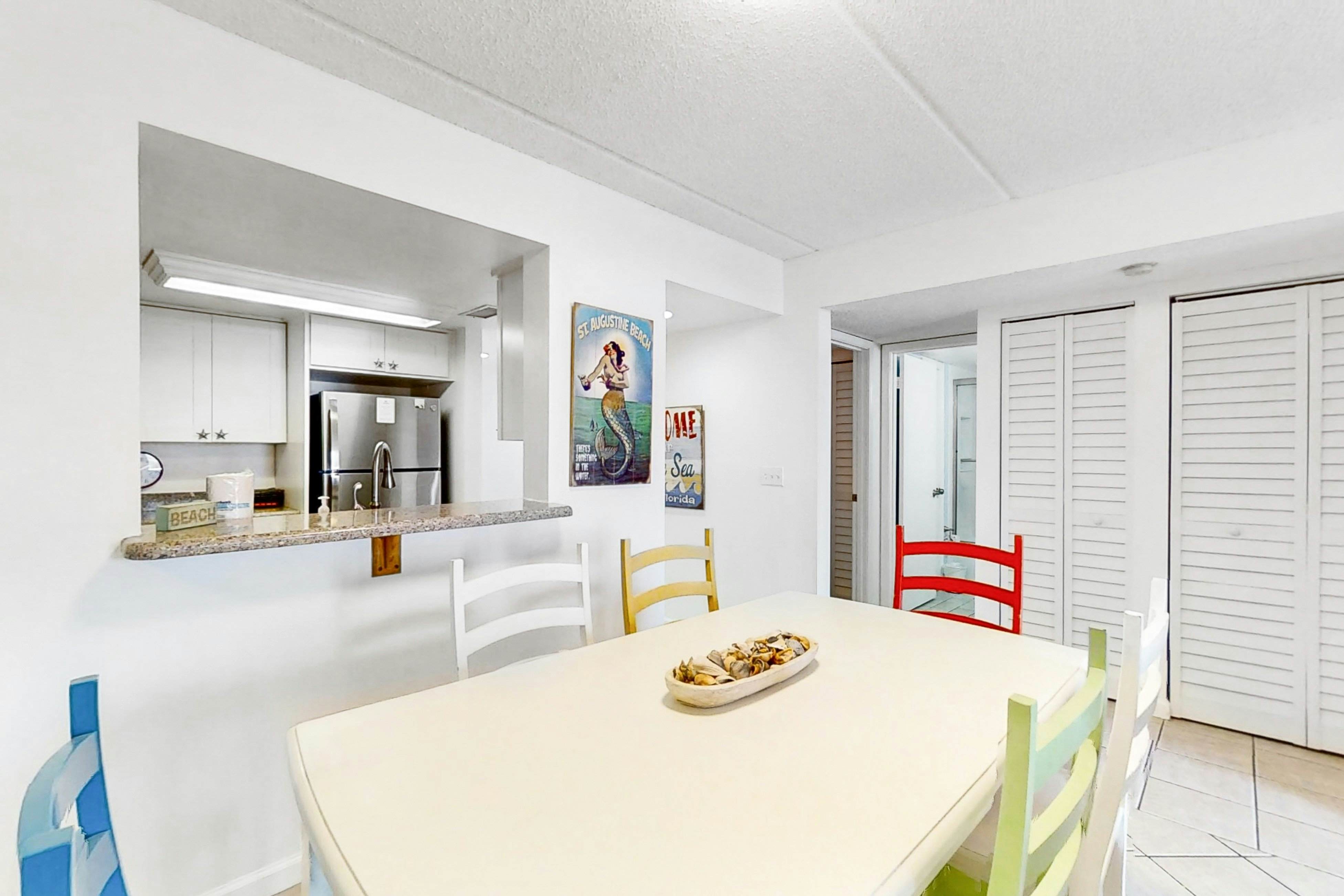 St Aug Ocean and Racquet 2103