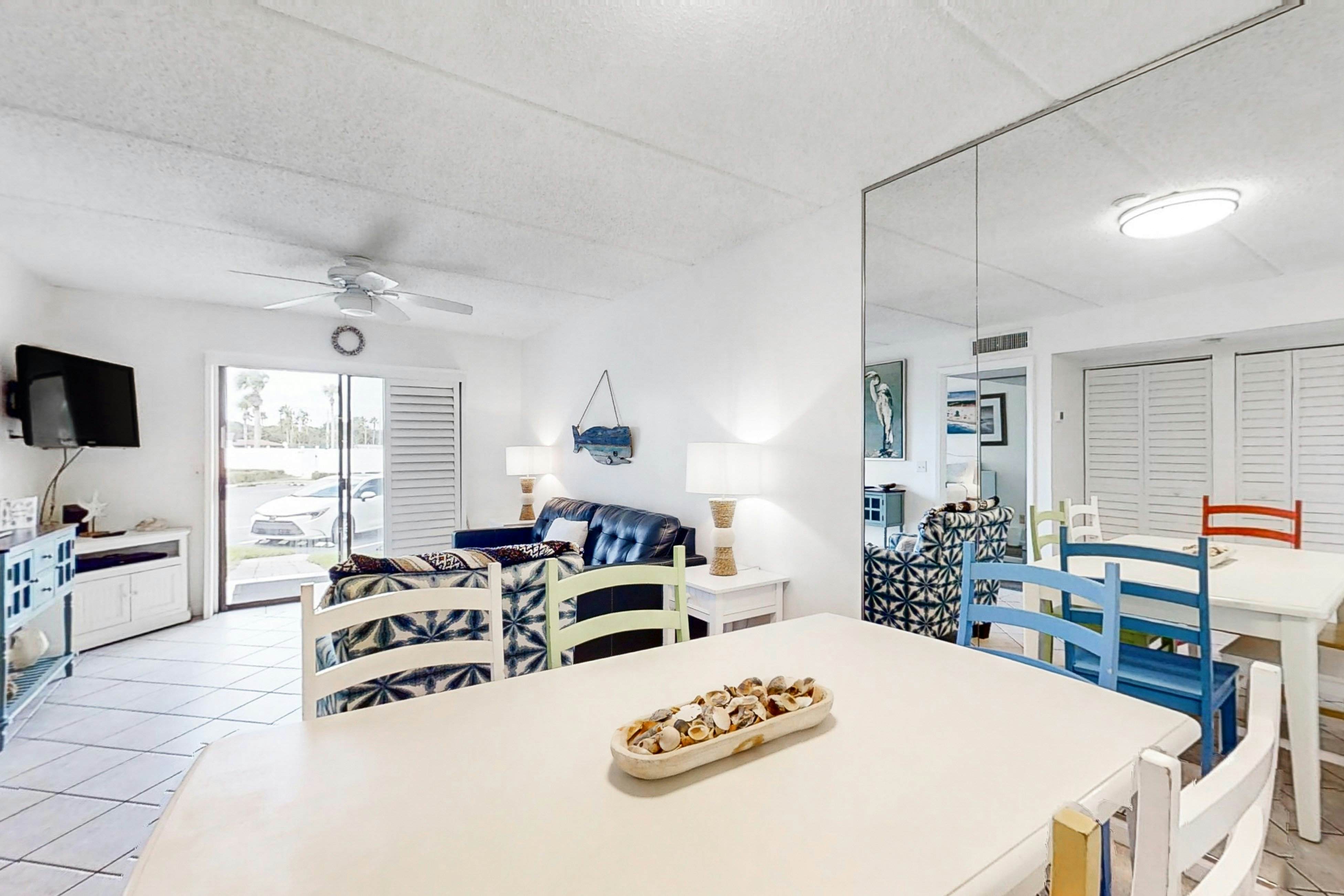 St Aug Ocean and Racquet 2103