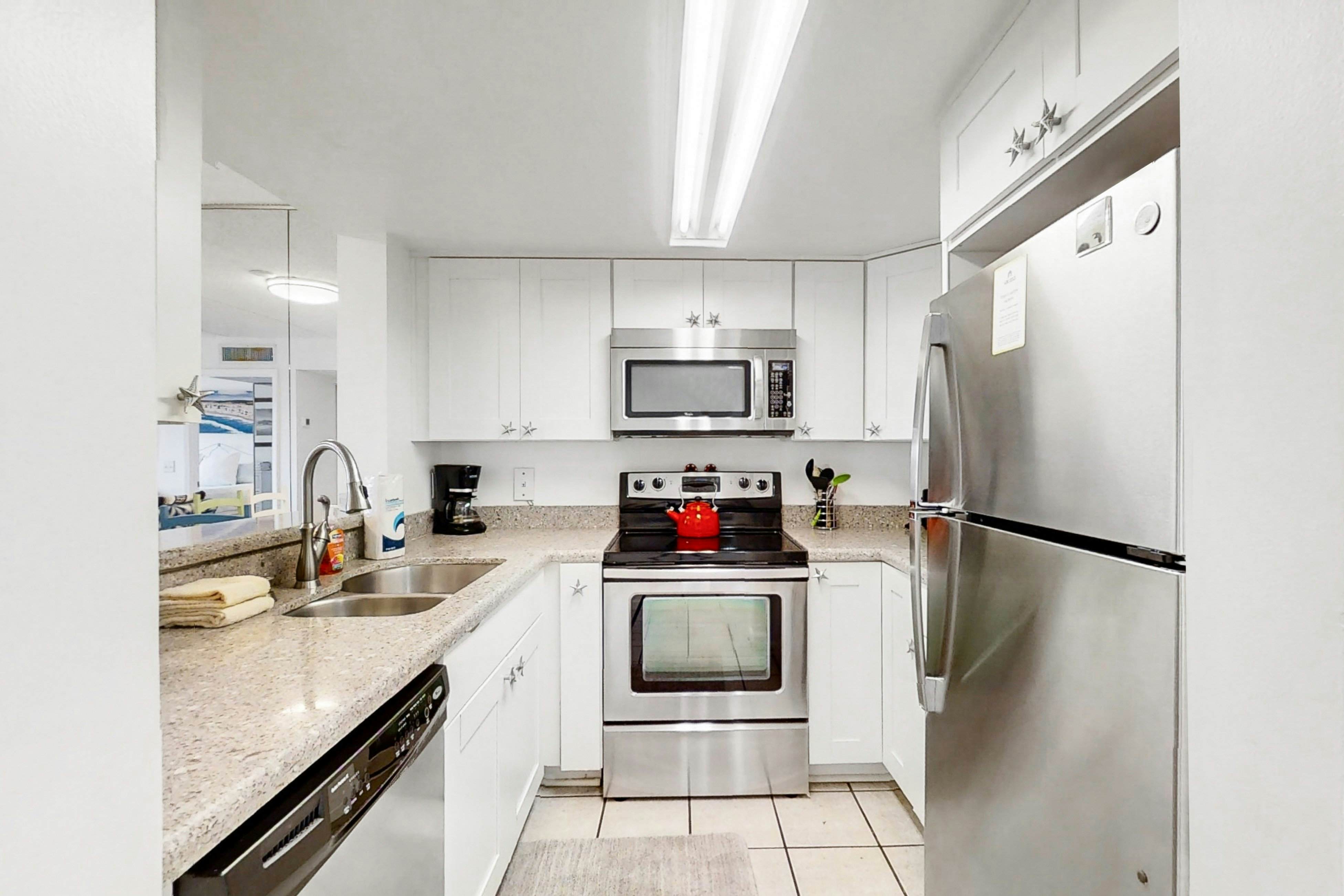 St Aug Ocean and Racquet 2103