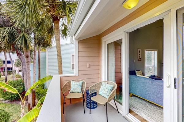 Spacious condo with 2 private balconies, beach access and pool