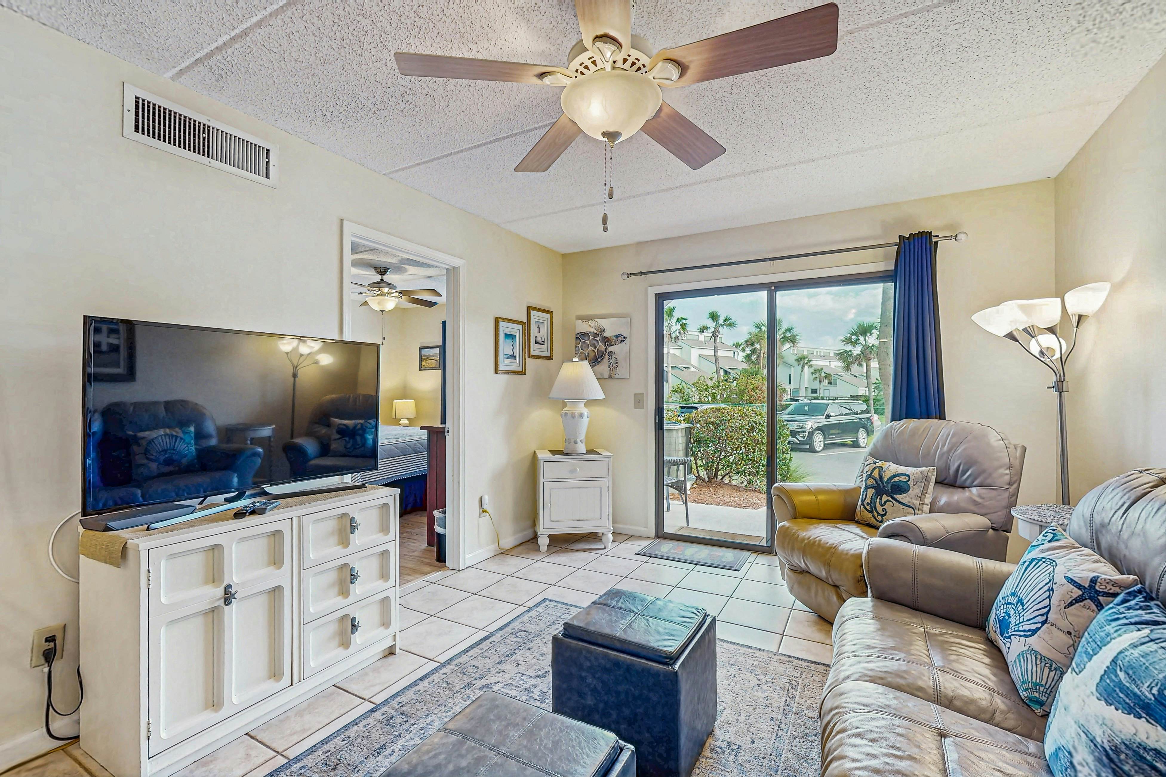 St Aug Ocean and Racquet 3114