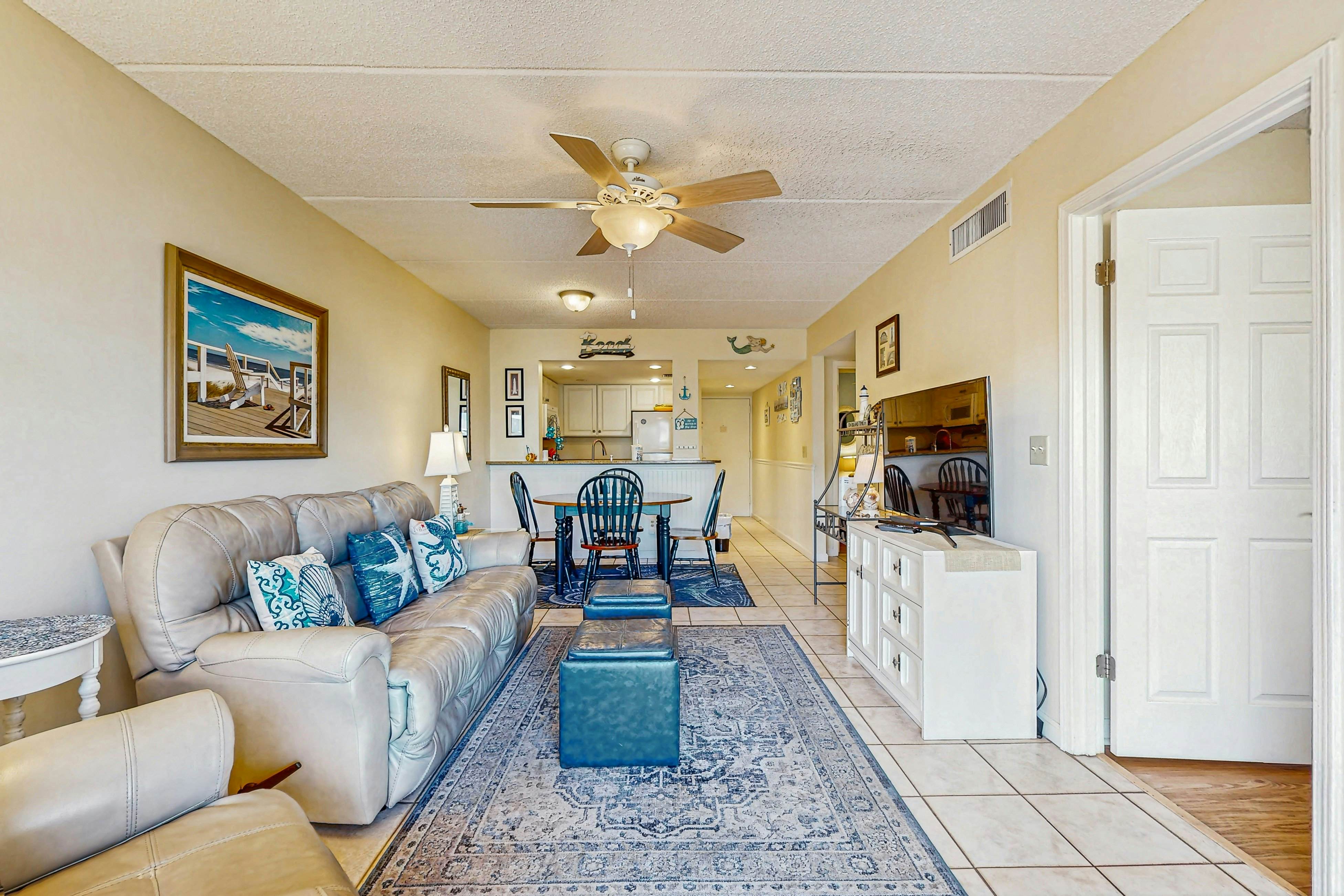 St Aug Ocean and Racquet 3114