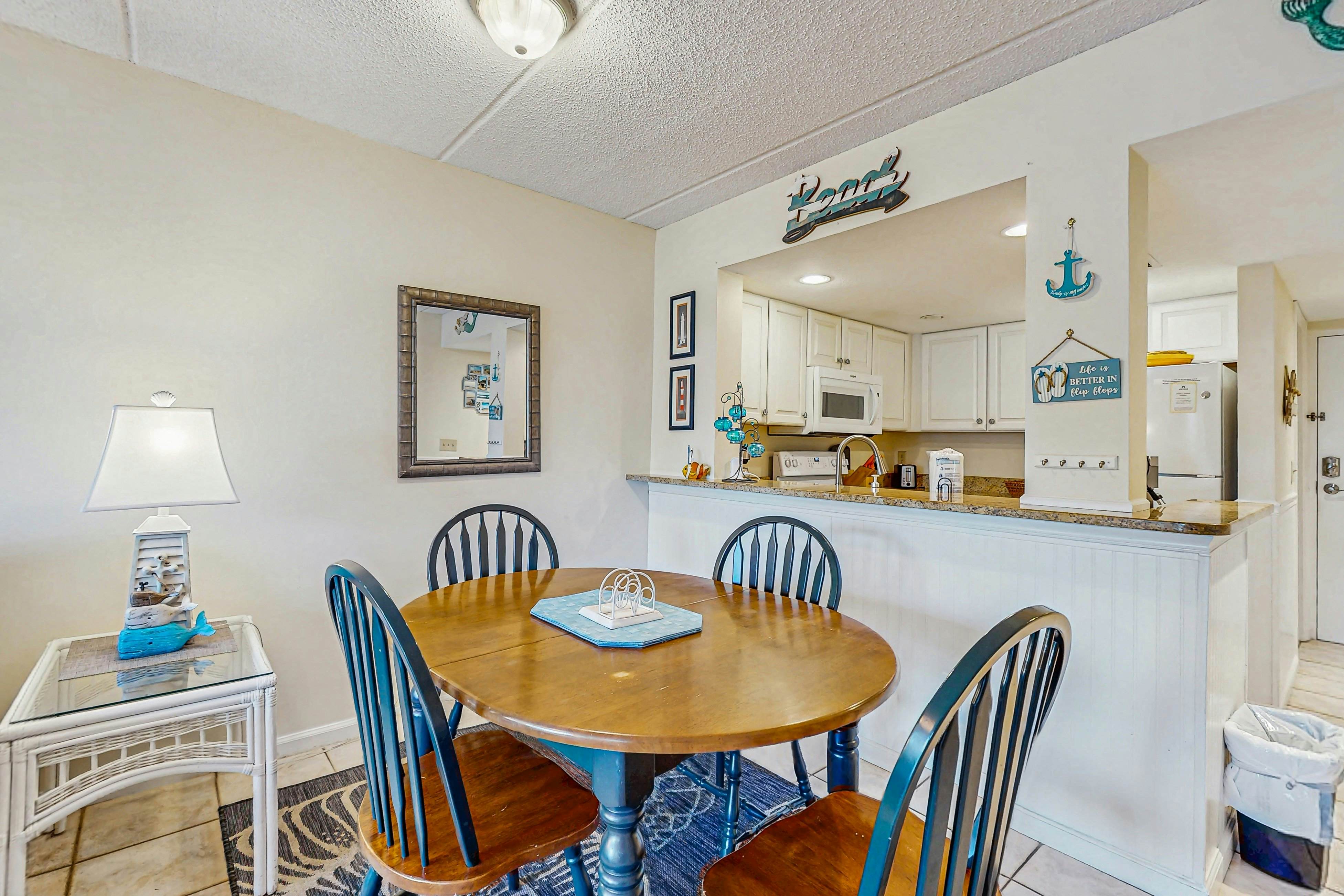 St Aug Ocean and Racquet 3114