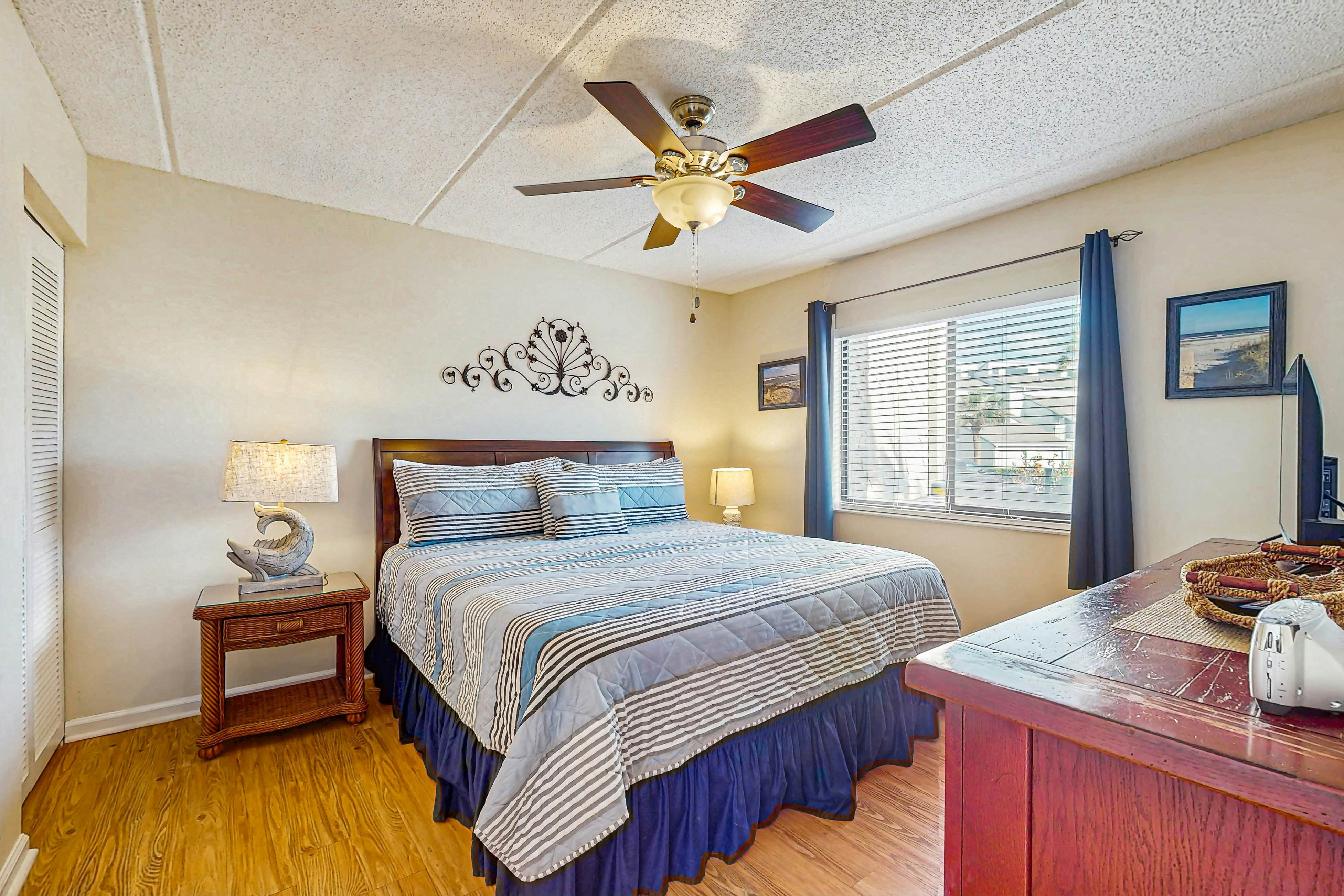 St Aug Ocean and Racquet 3114