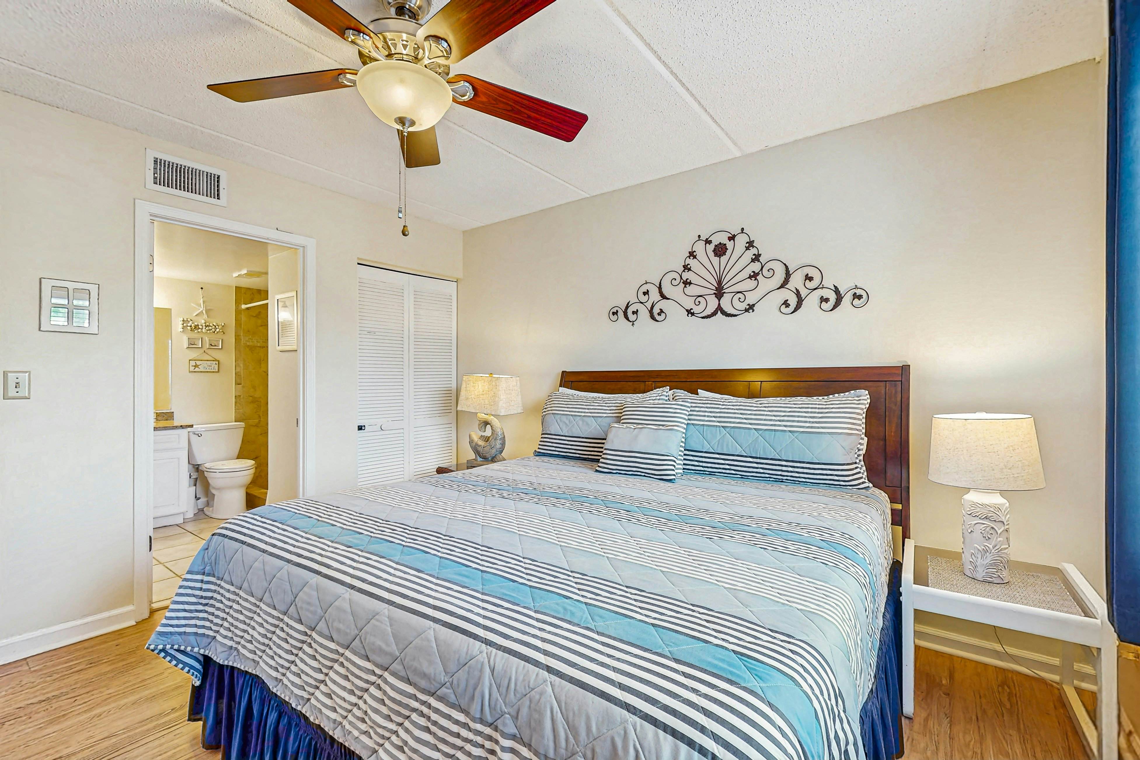 St Aug Ocean and Racquet 3114