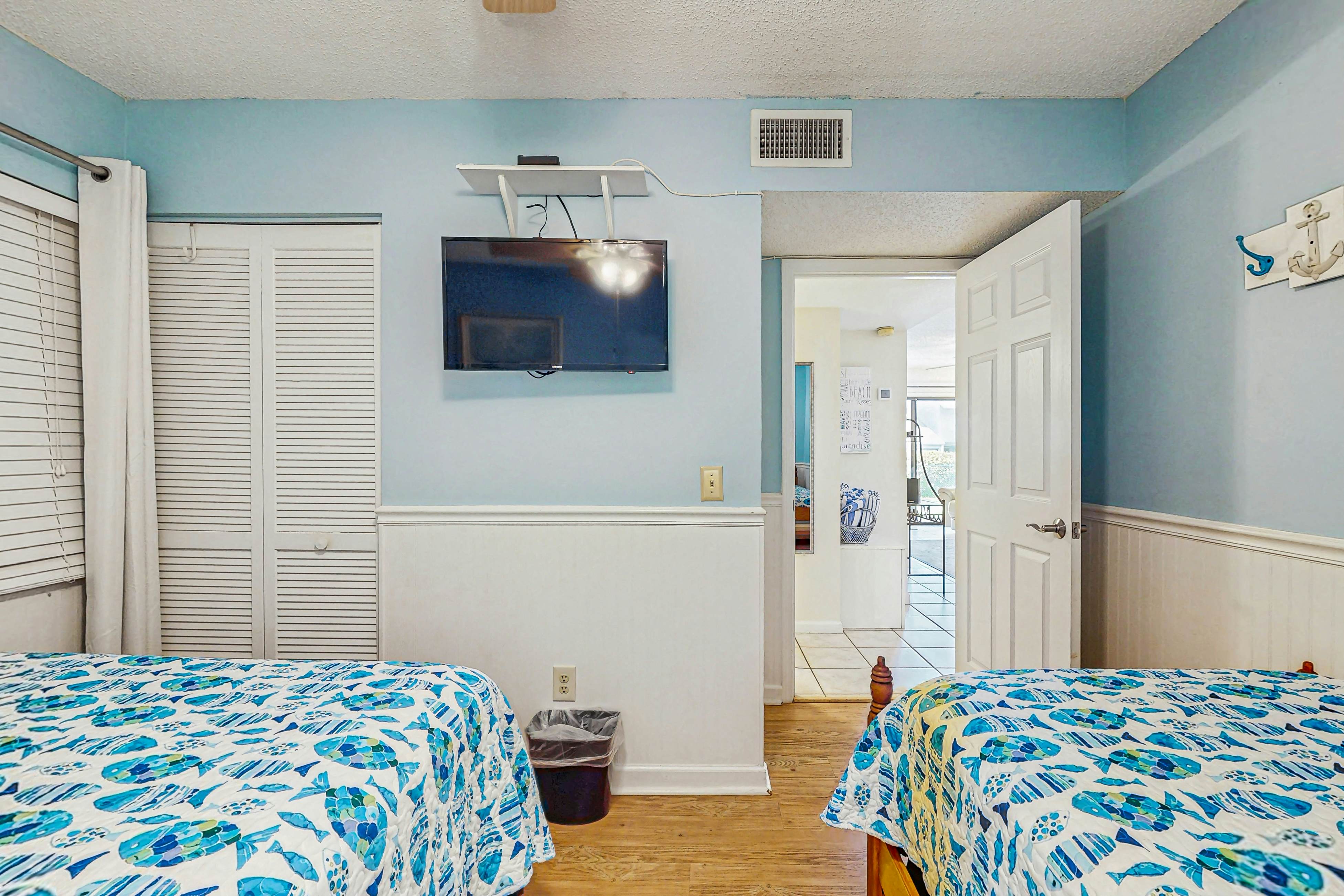 St Aug Ocean and Racquet 3114