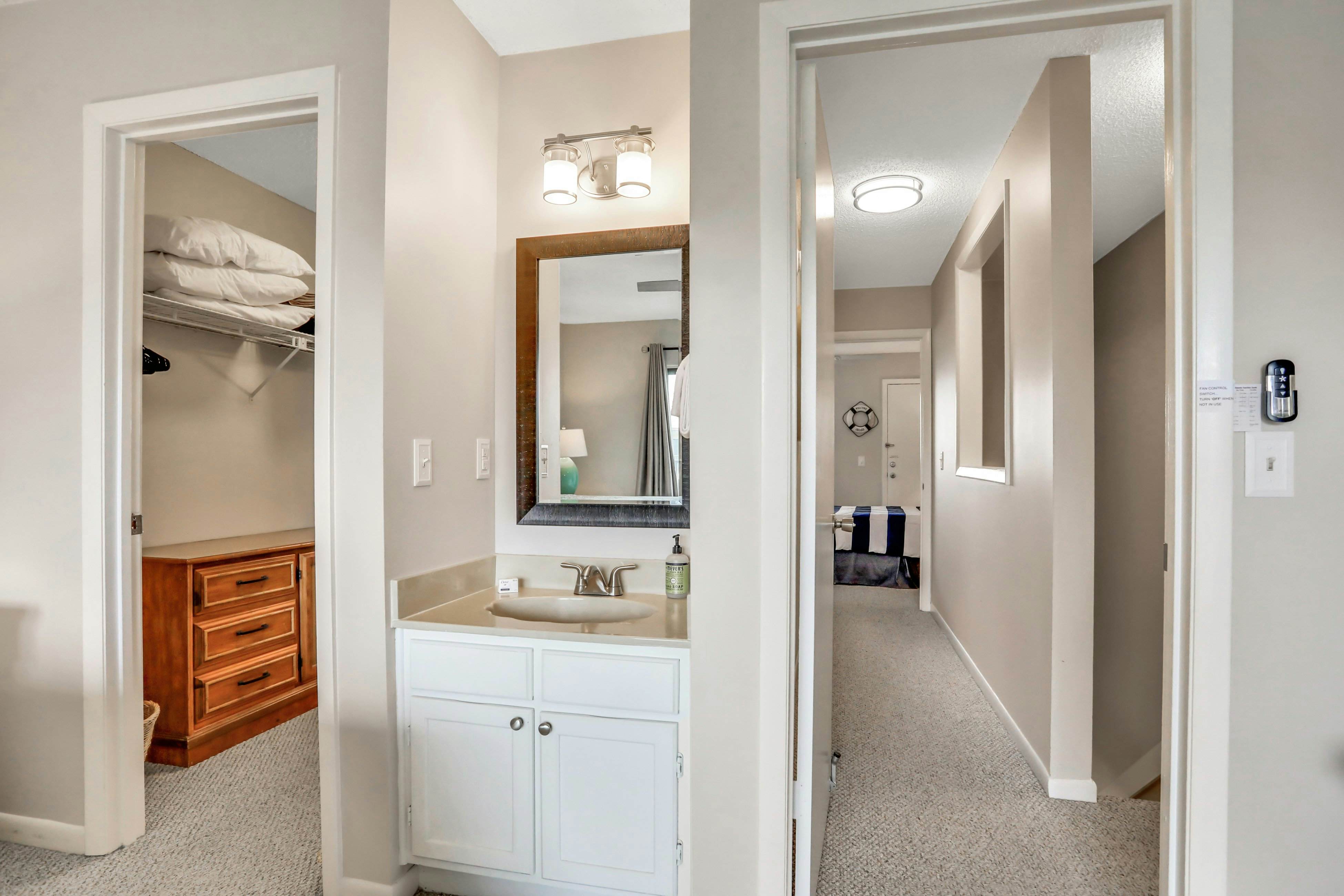 Dolphin Cove of Ocean Villas