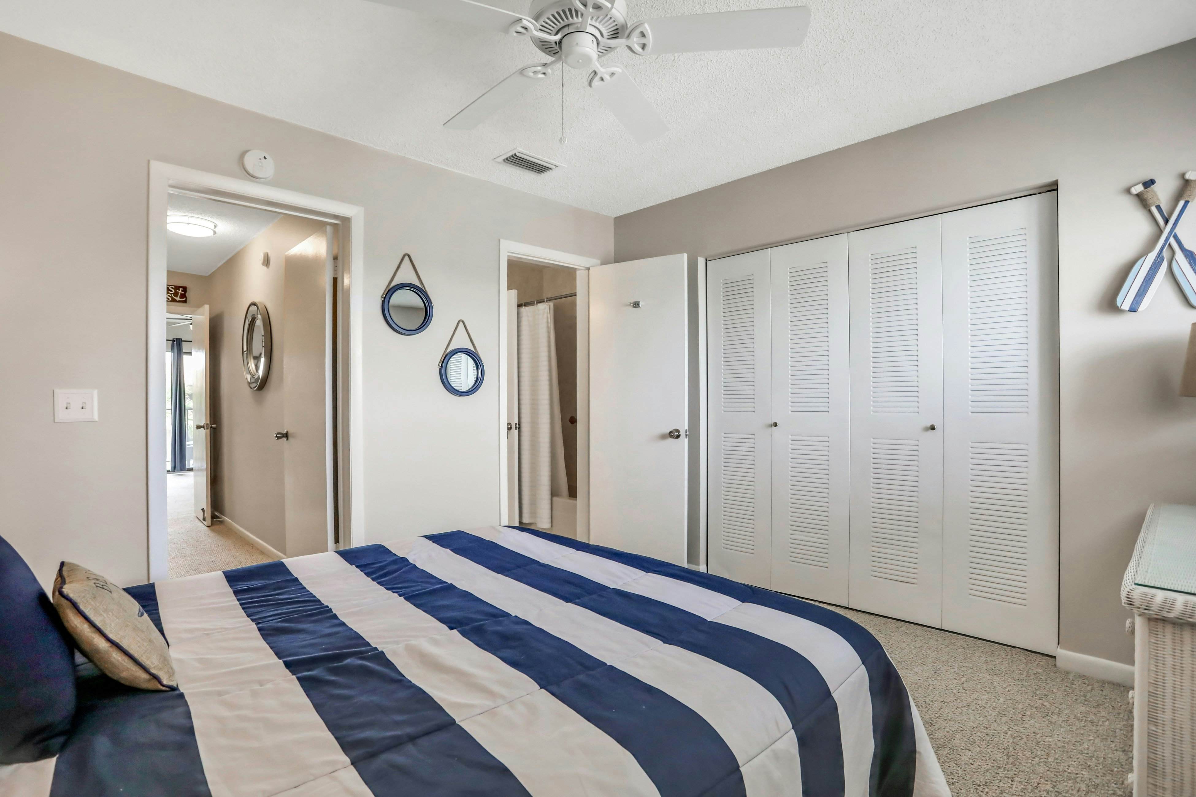 Dolphin Cove of Ocean Villas