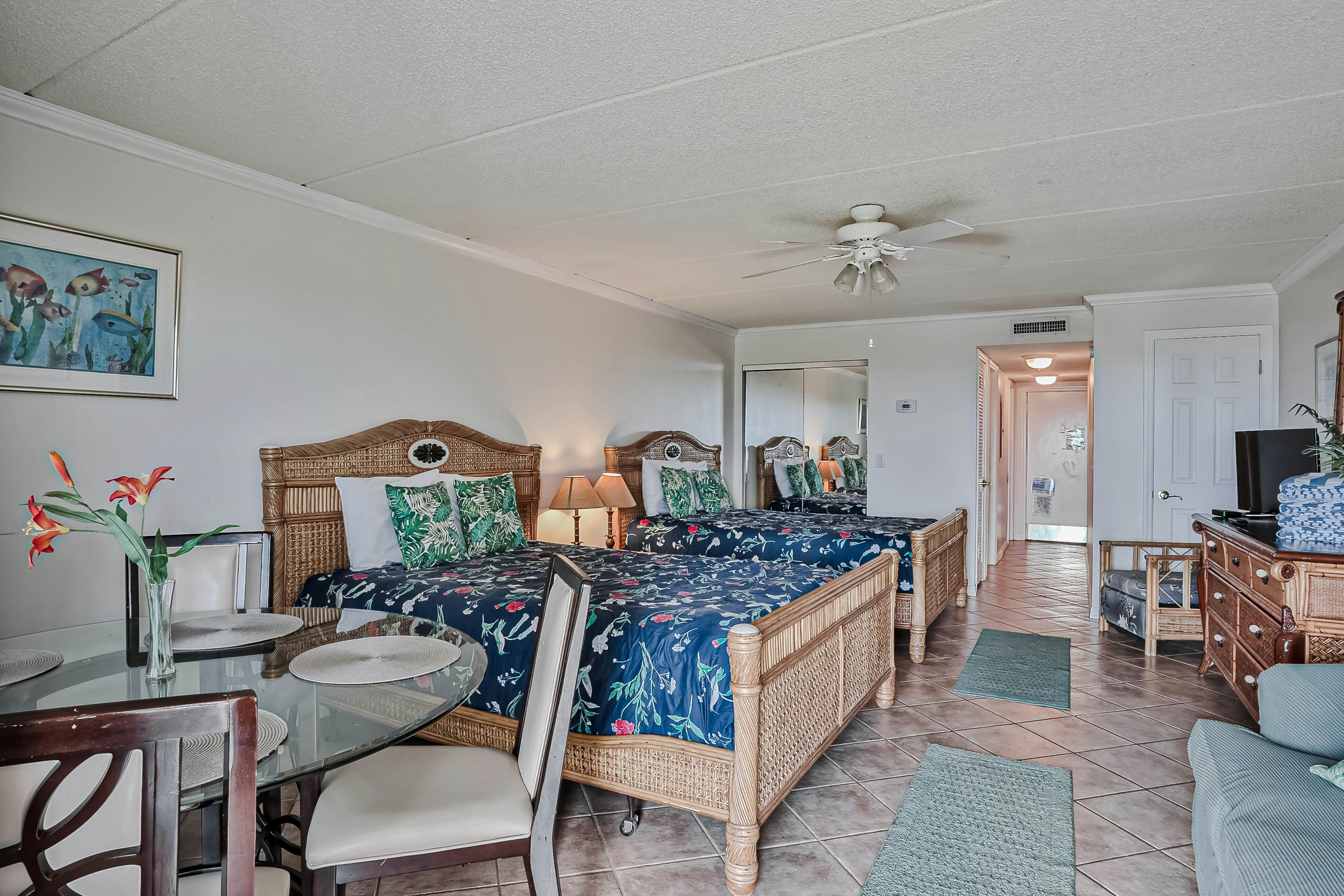 Four Winds Oceanfront Condo