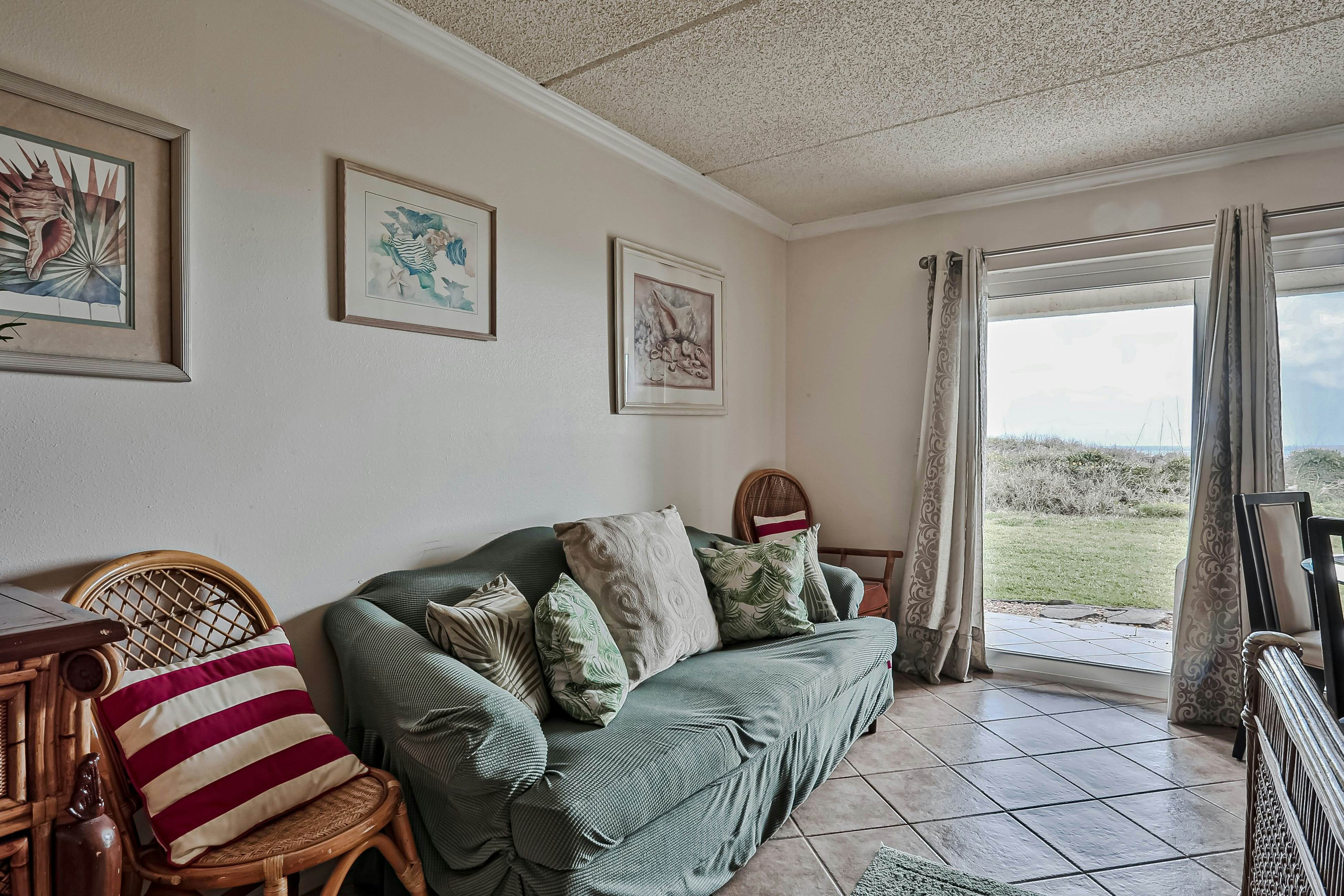 Four Winds Oceanfront Condo