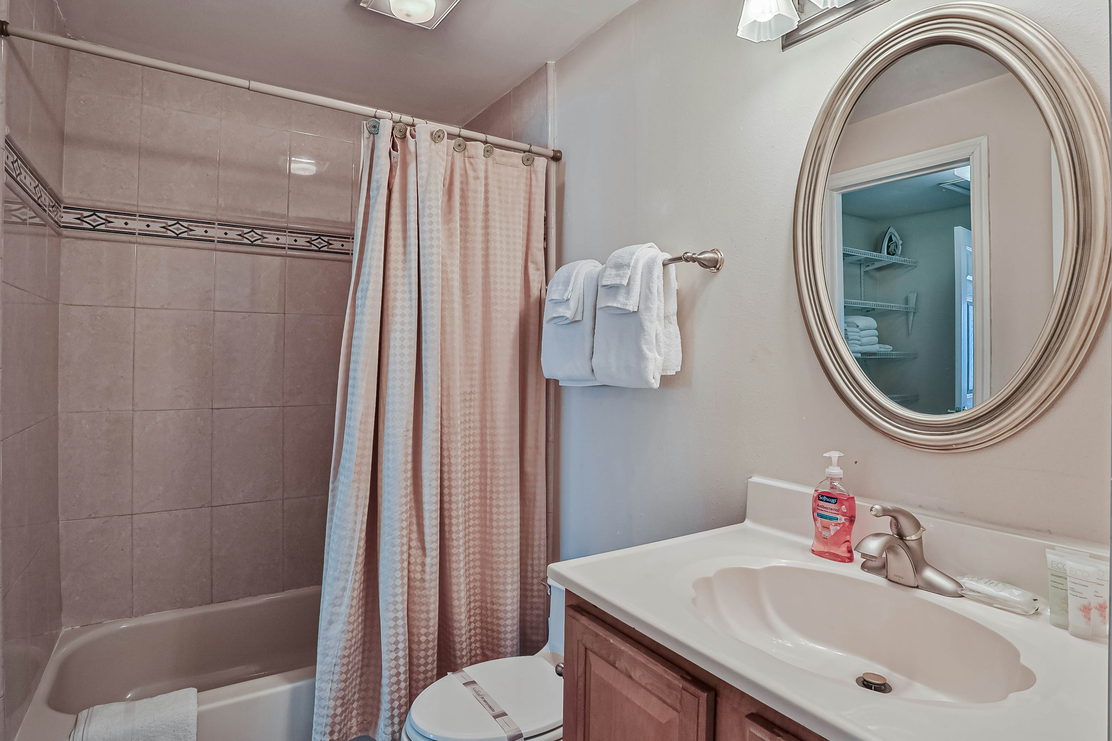 Four Winds Oceanfront Condo