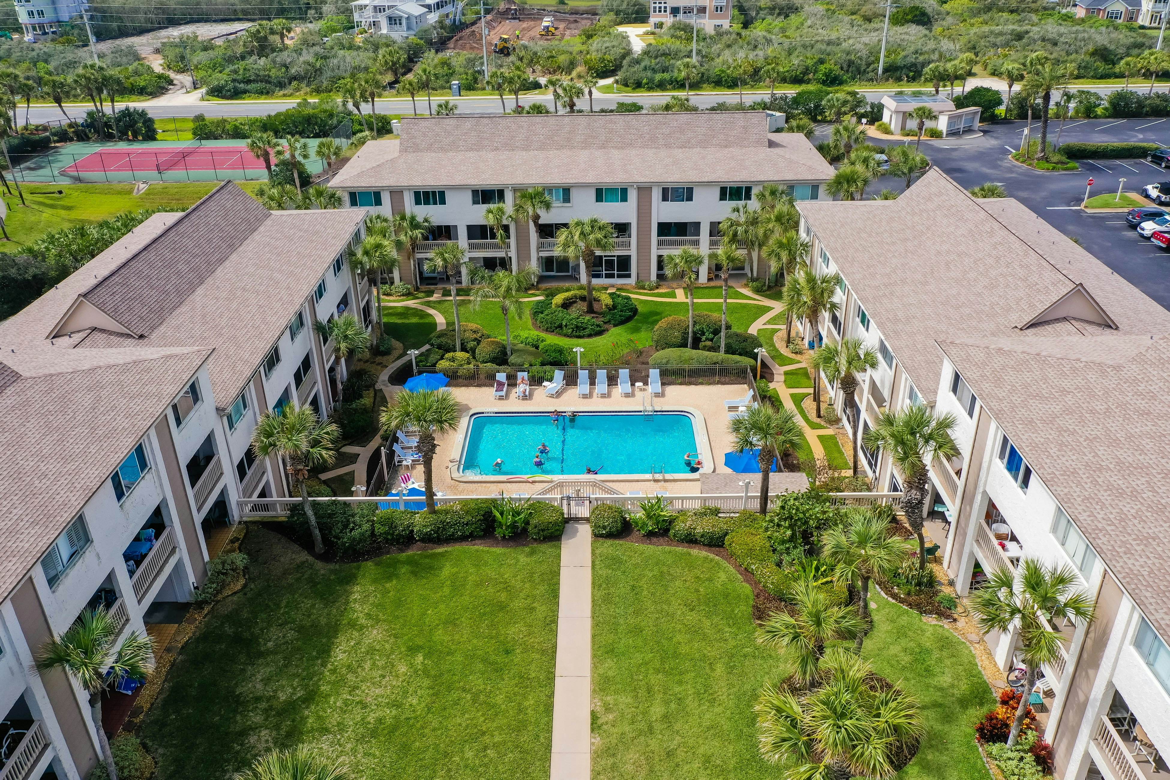 Four Winds Oceanfront Condo