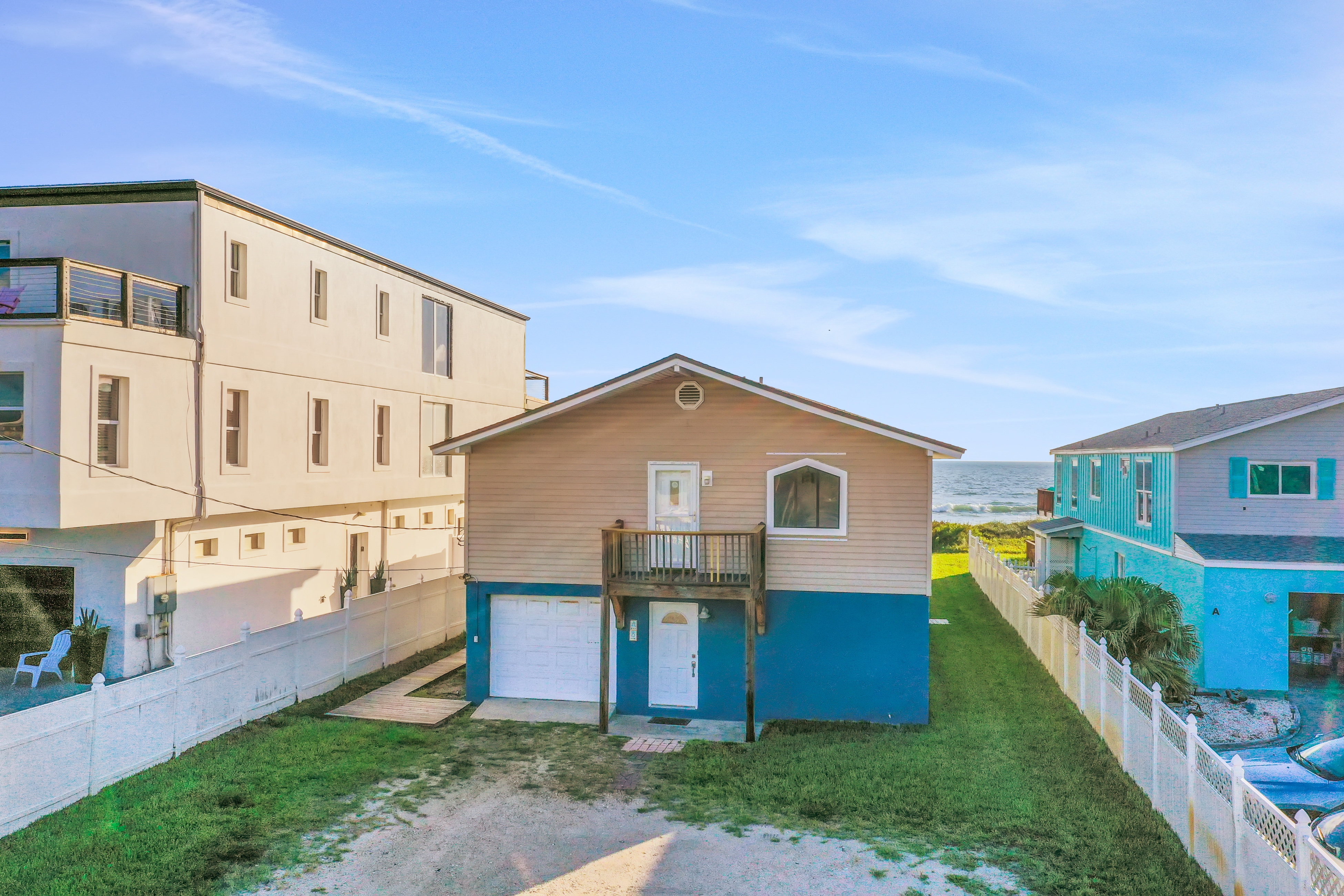 Vilano's Edge Full Home