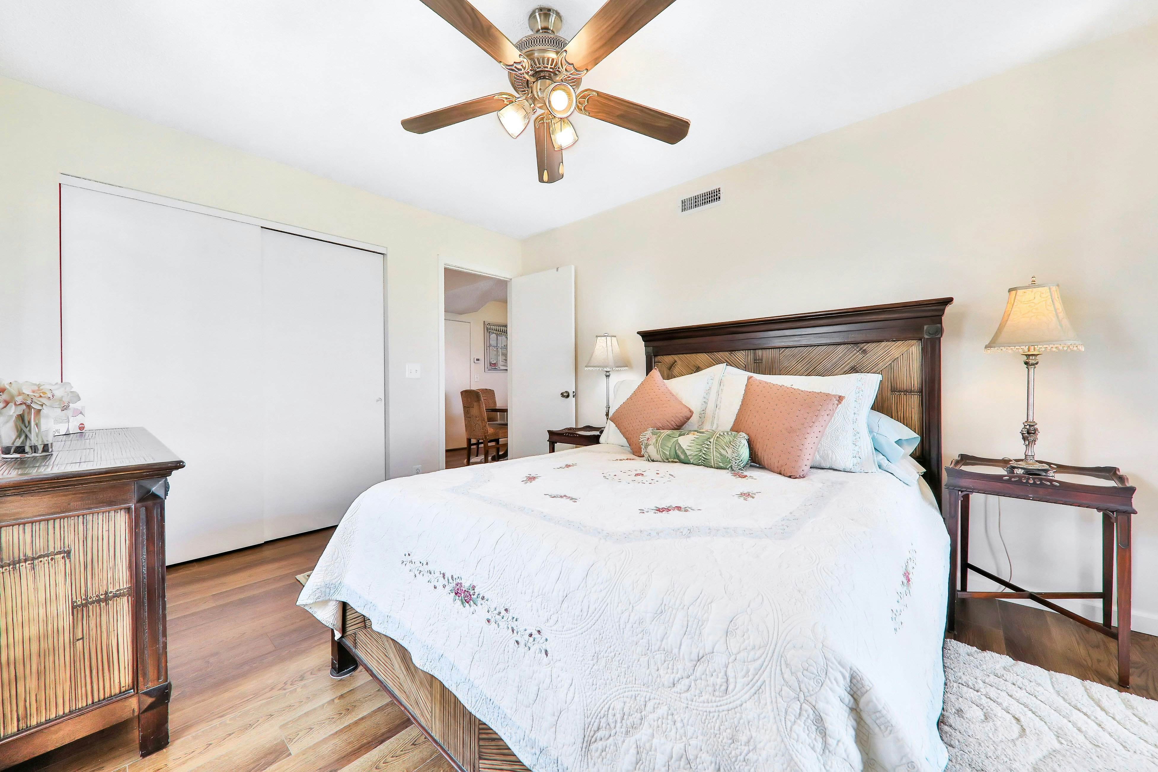 Vilano's Edge Full Home