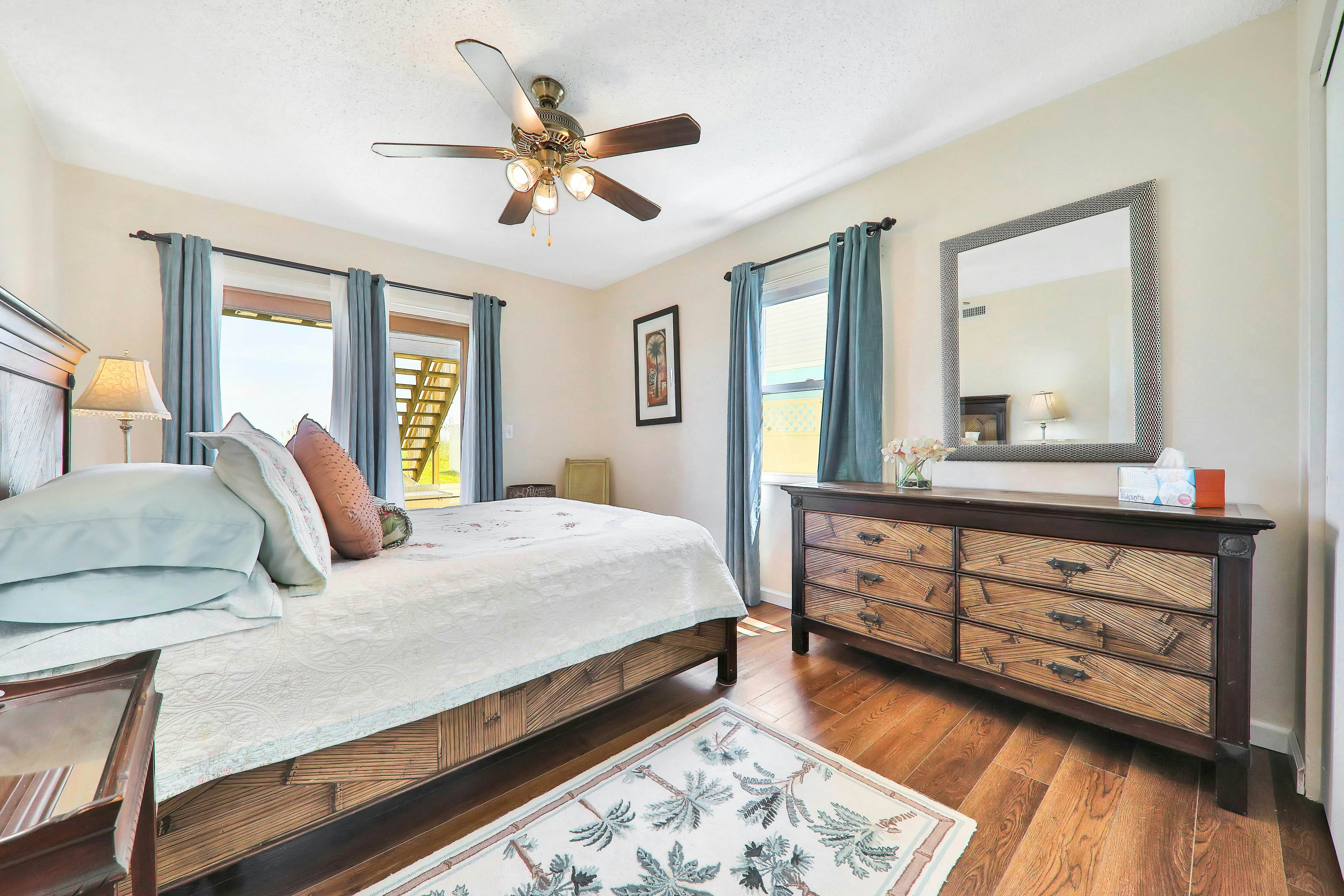 Vilano's Edge Full Home