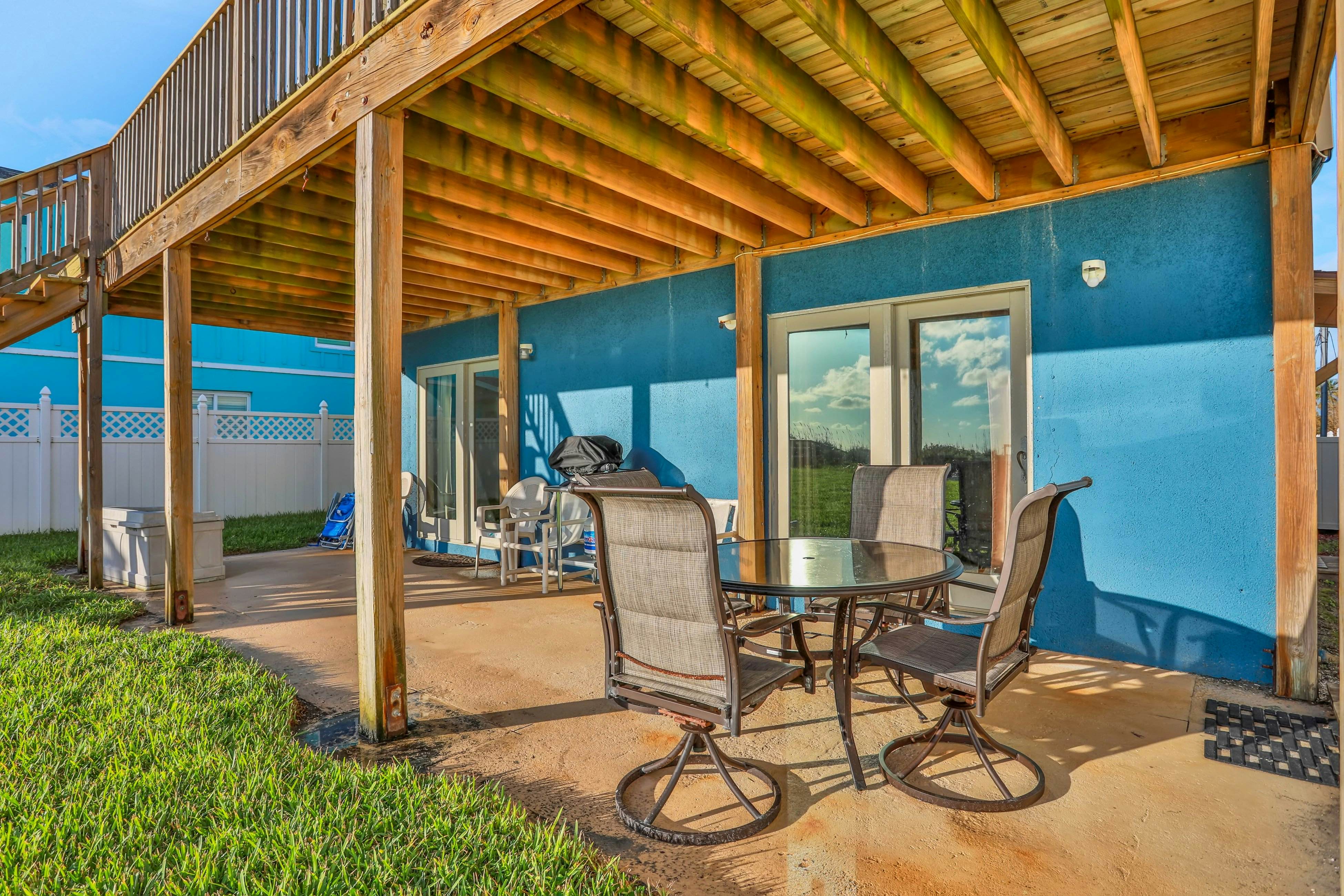 Vilano's Edge Full Home