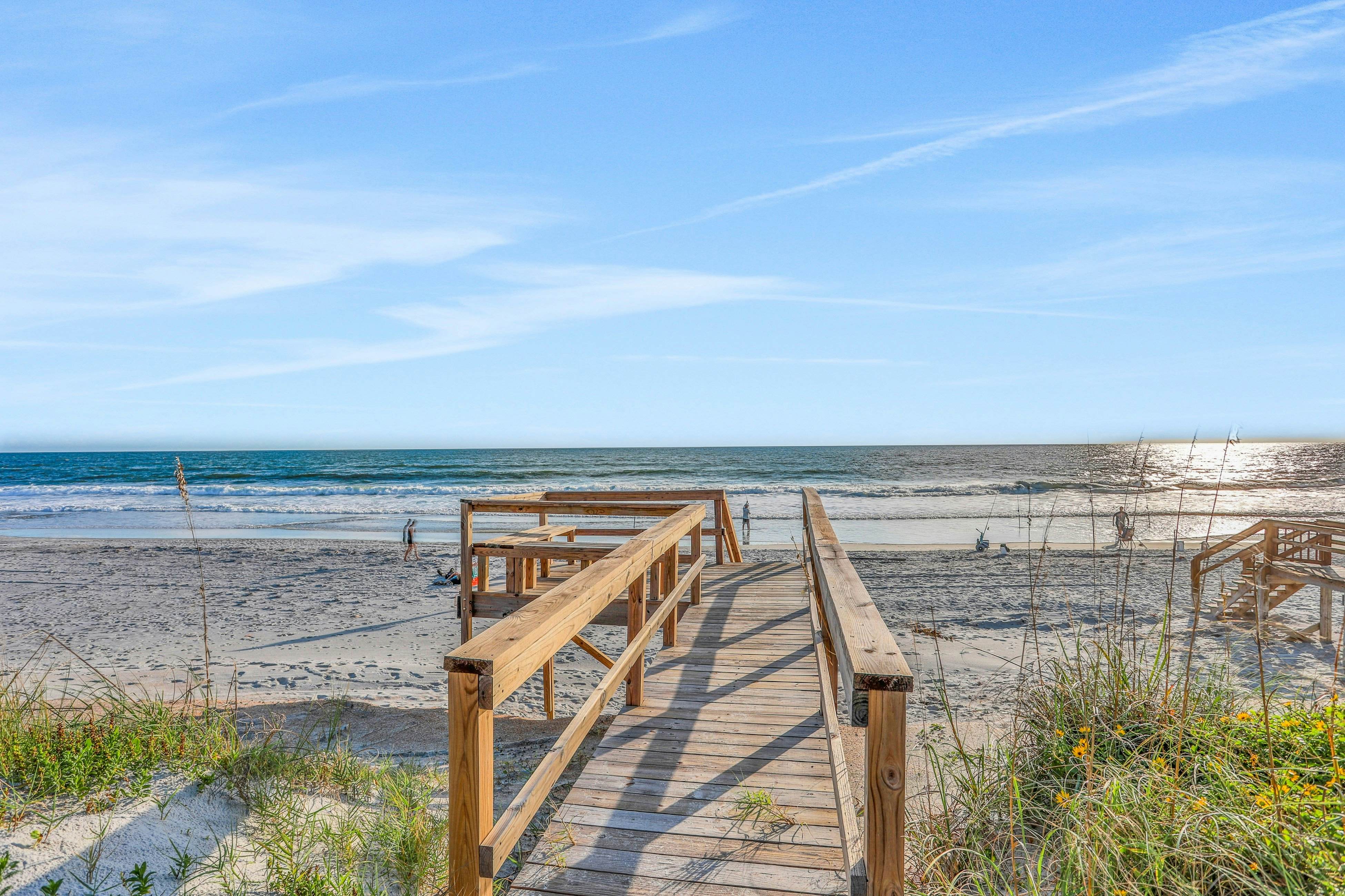 Vilano's Edge Full Home