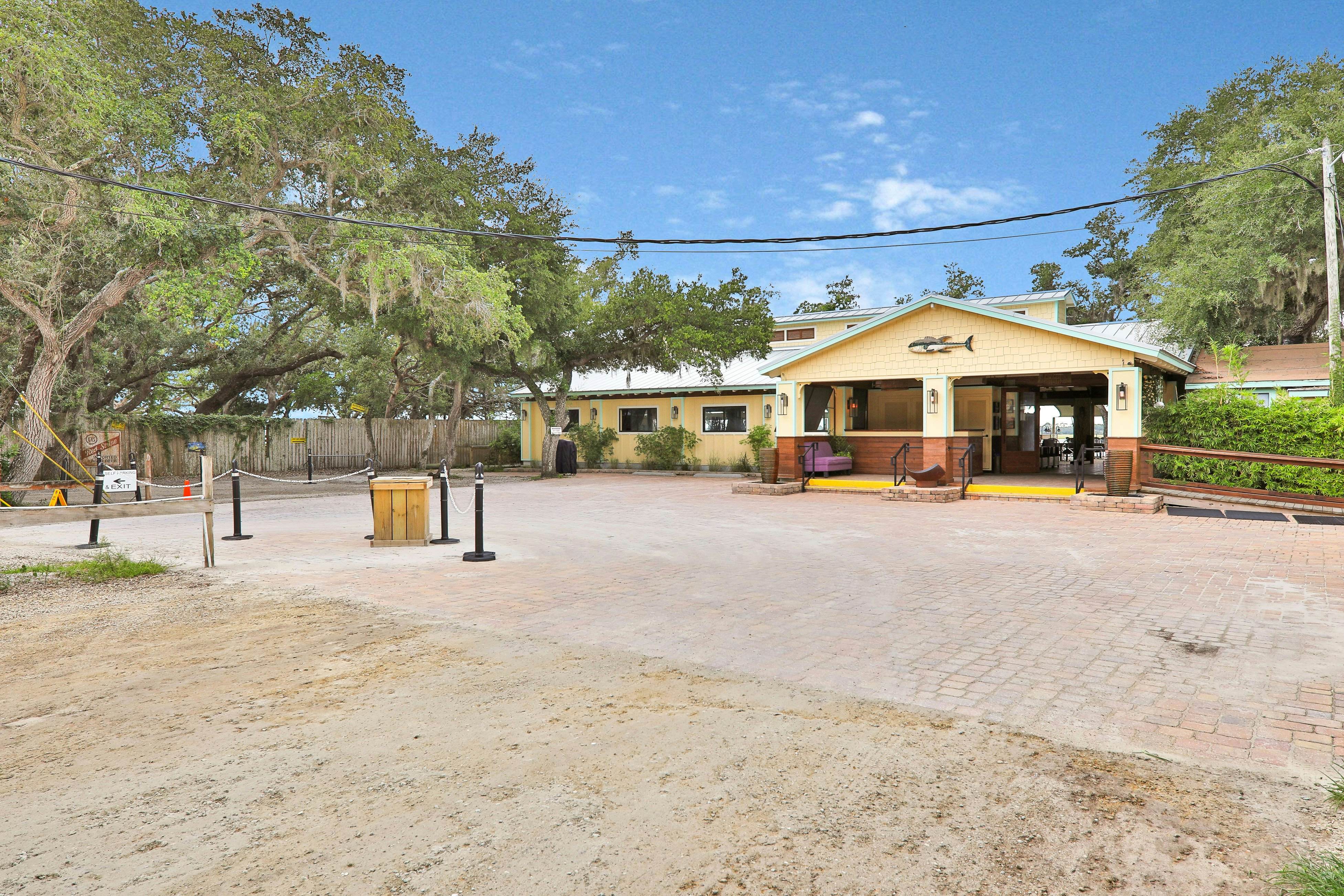 Vilano's Edge Full Home