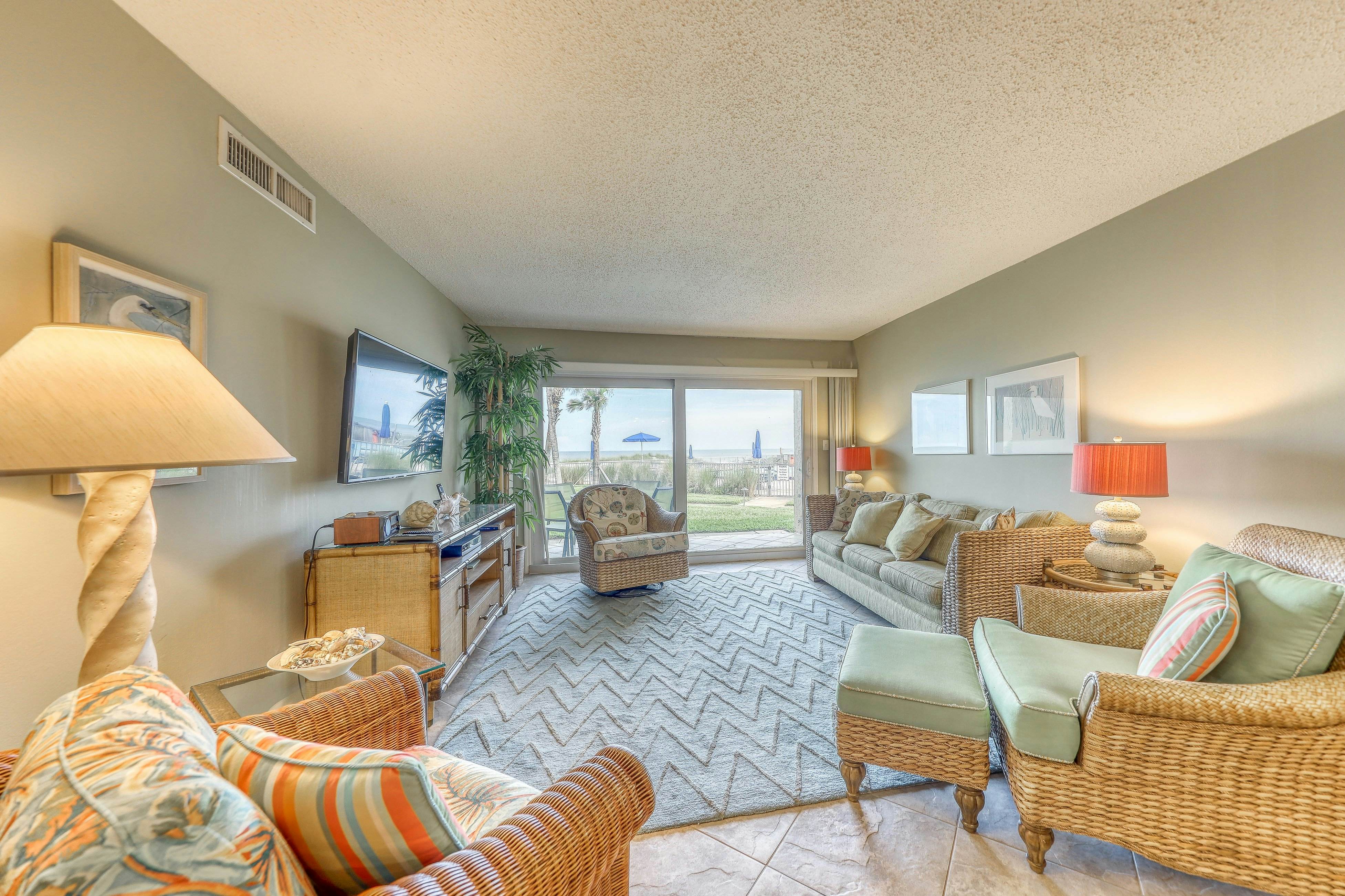 Crescent Sandpiper 116 Island Life