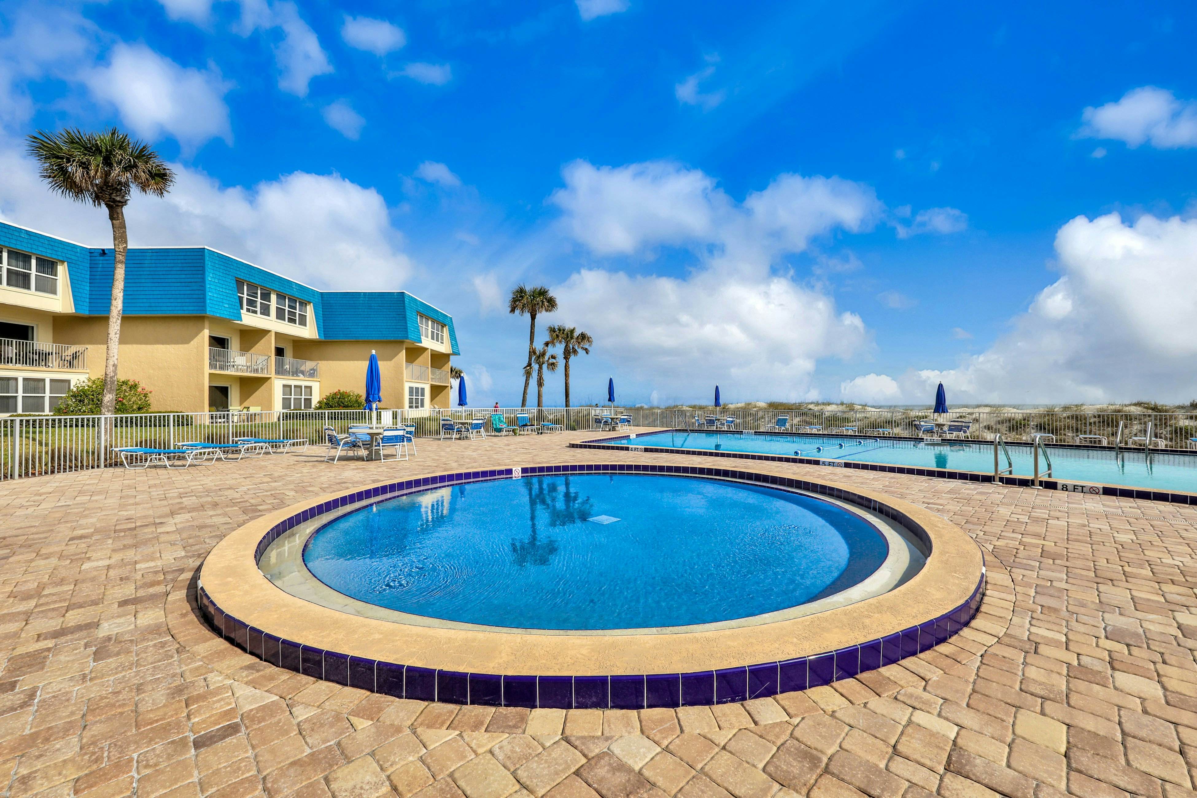 Crescent Sandpiper 116 Island Life