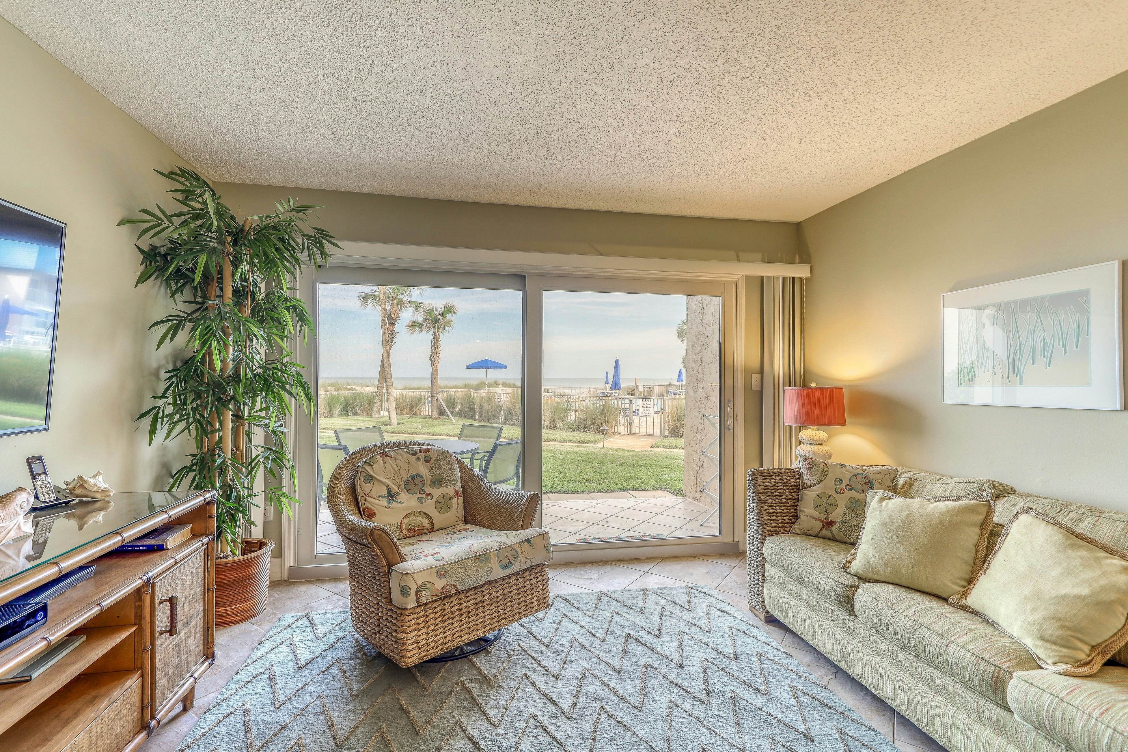 Crescent Sandpiper 116 Island Life