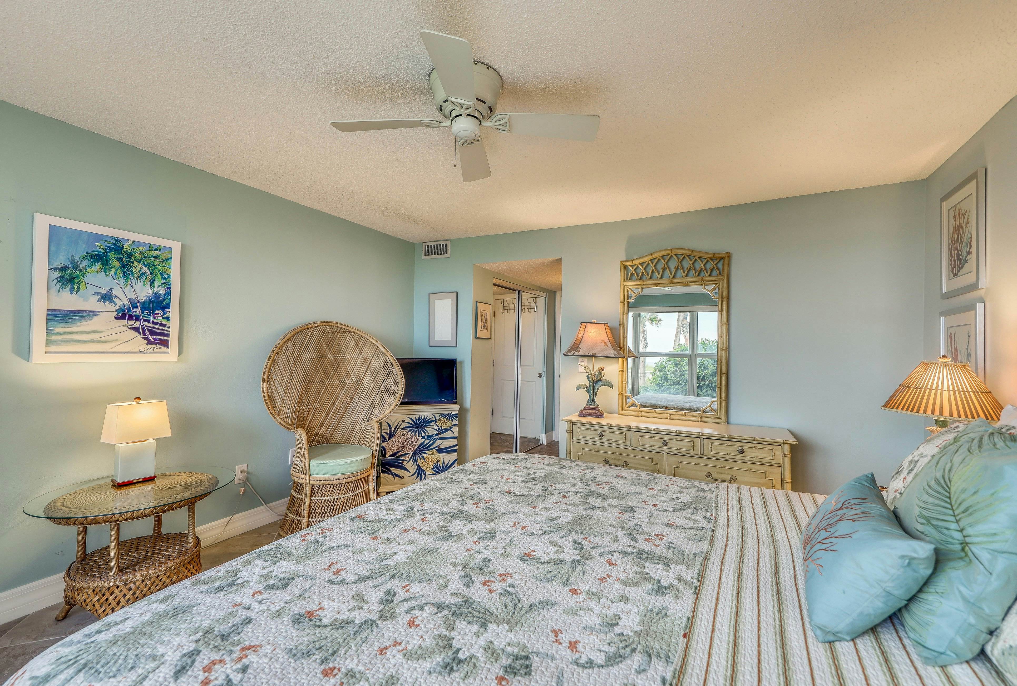 Crescent Sandpiper 116 Island Life