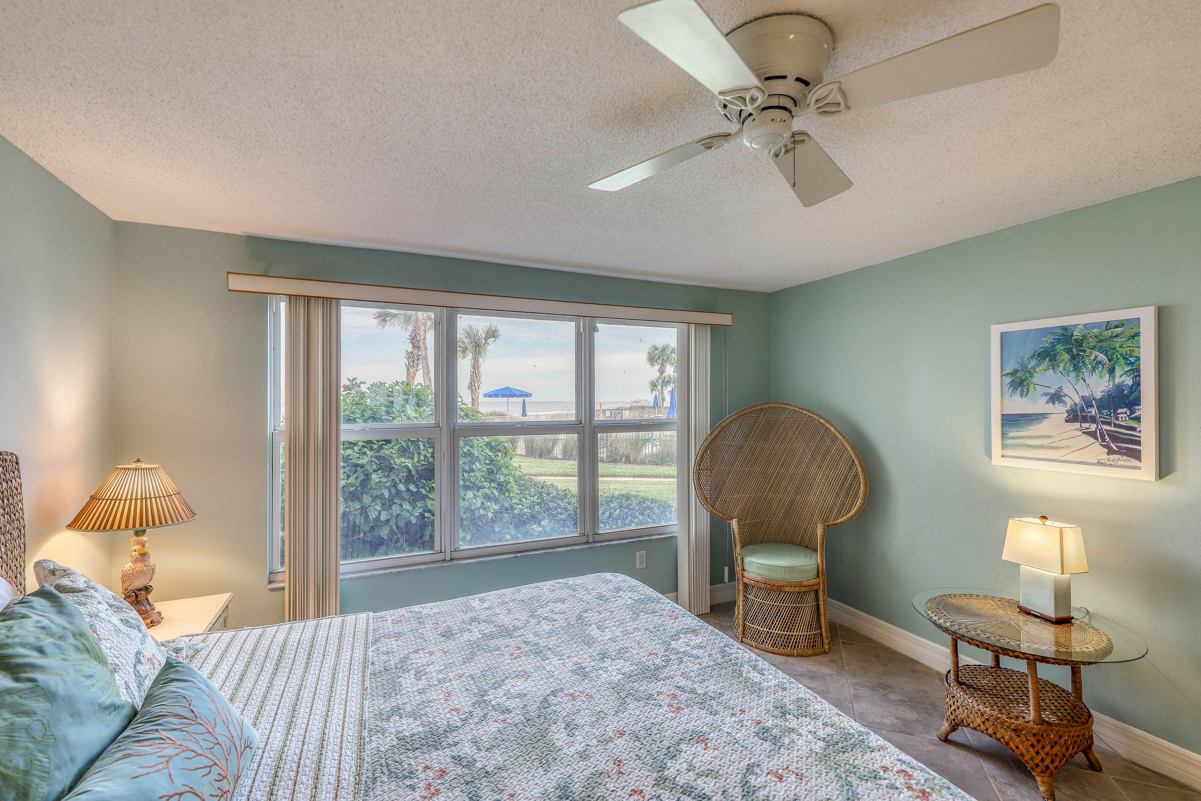 Crescent Sandpiper 116 Island Life