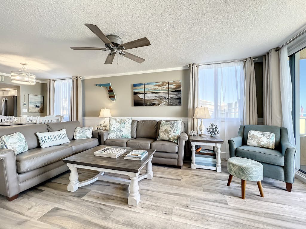 Pool-side OceanFront Condo - Steps to Beach & Flagler Ave