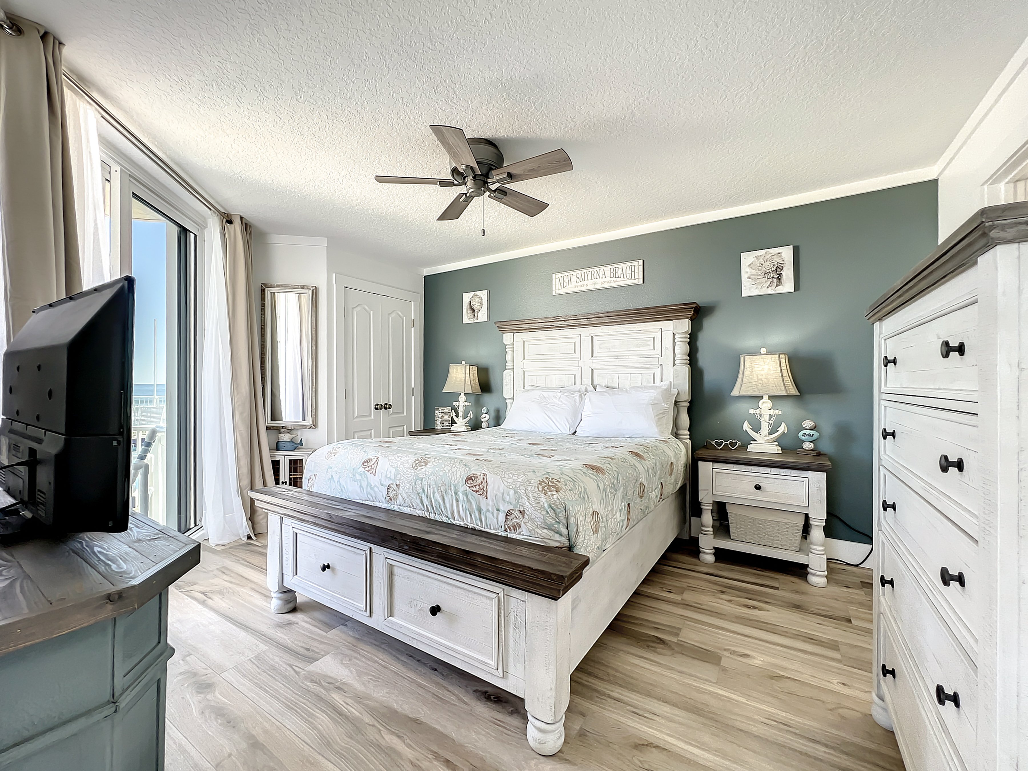 Pool-side OceanFront Condo - Steps to Beach & Flagler Ave