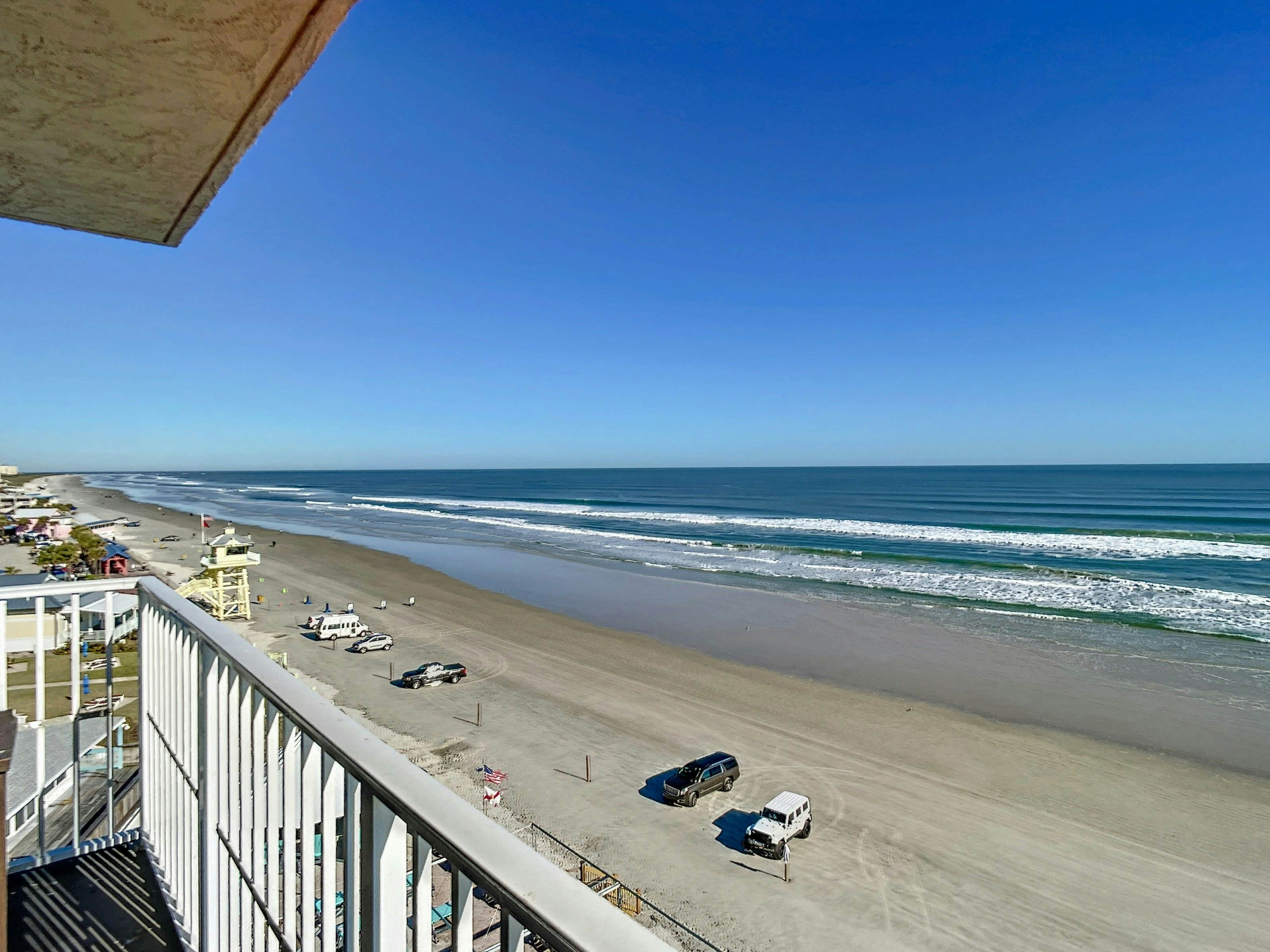 Oceania Beach Club 706