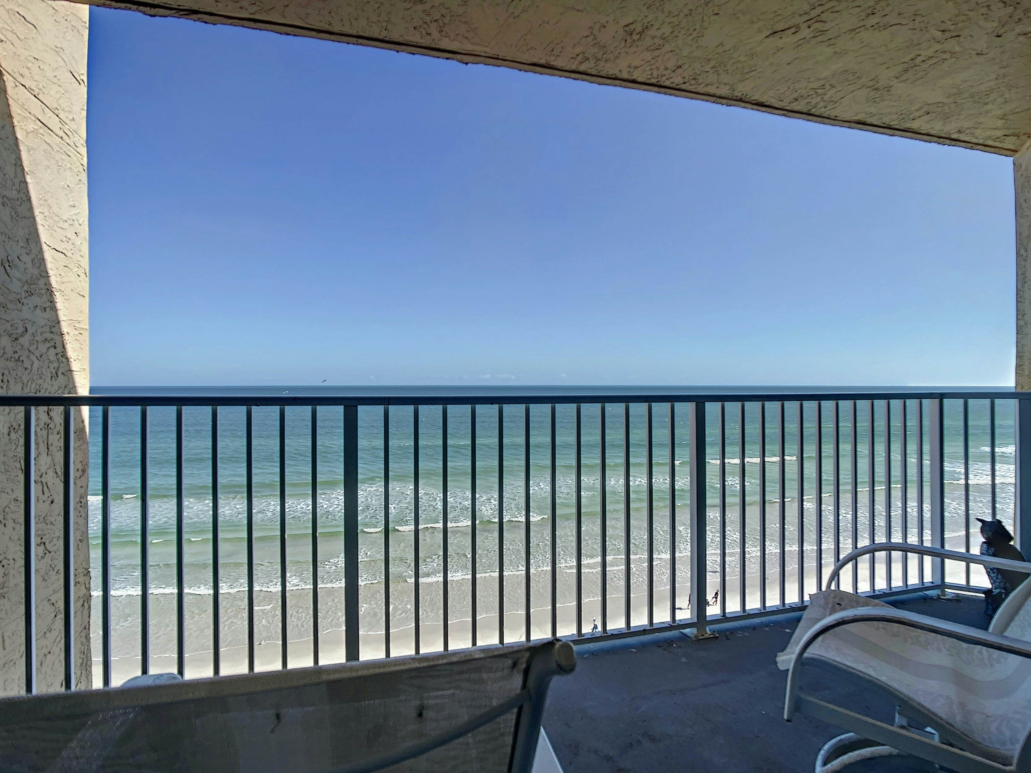 Oceania Beach Club 805