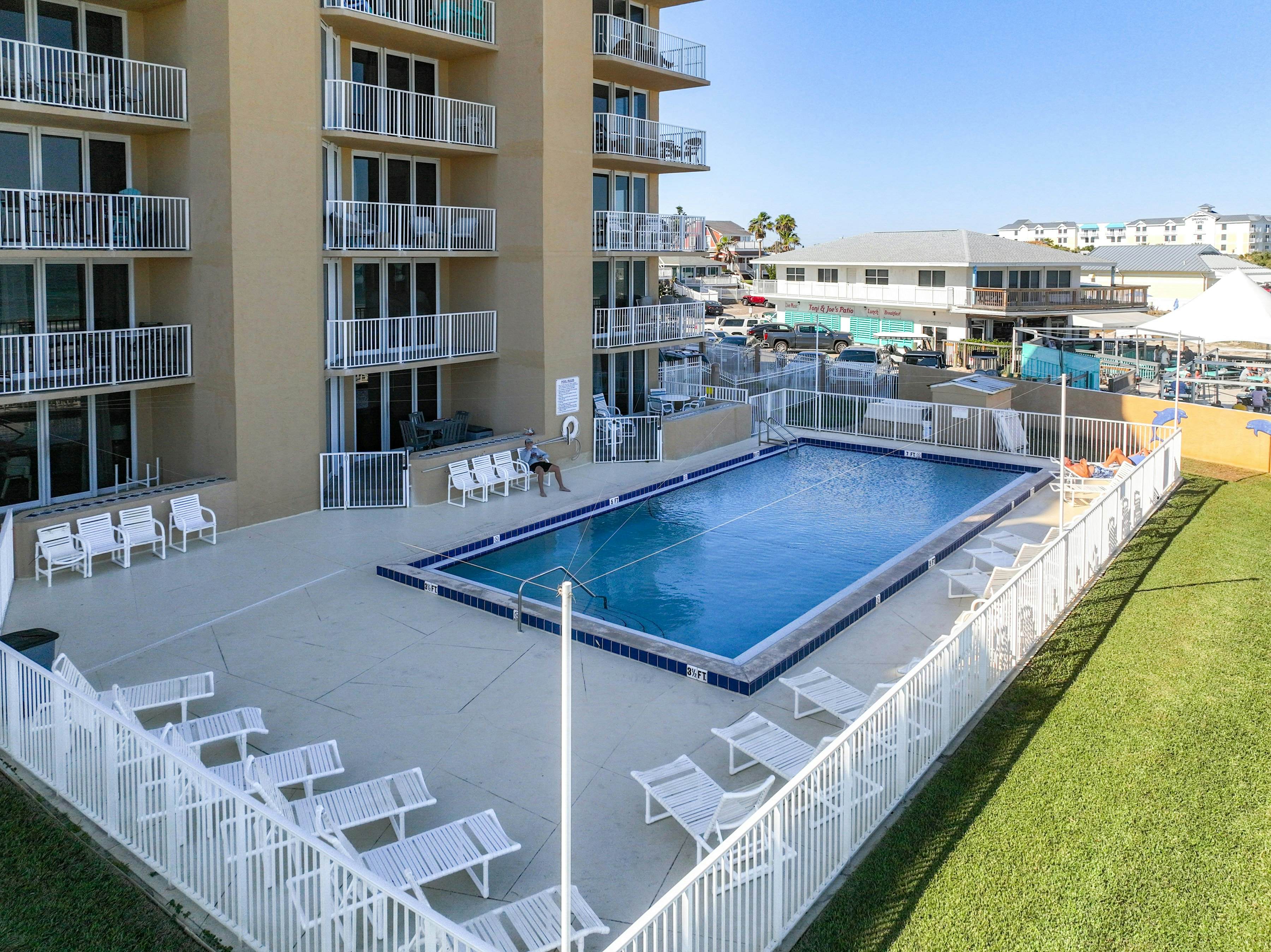 Oceania Beach Club 805