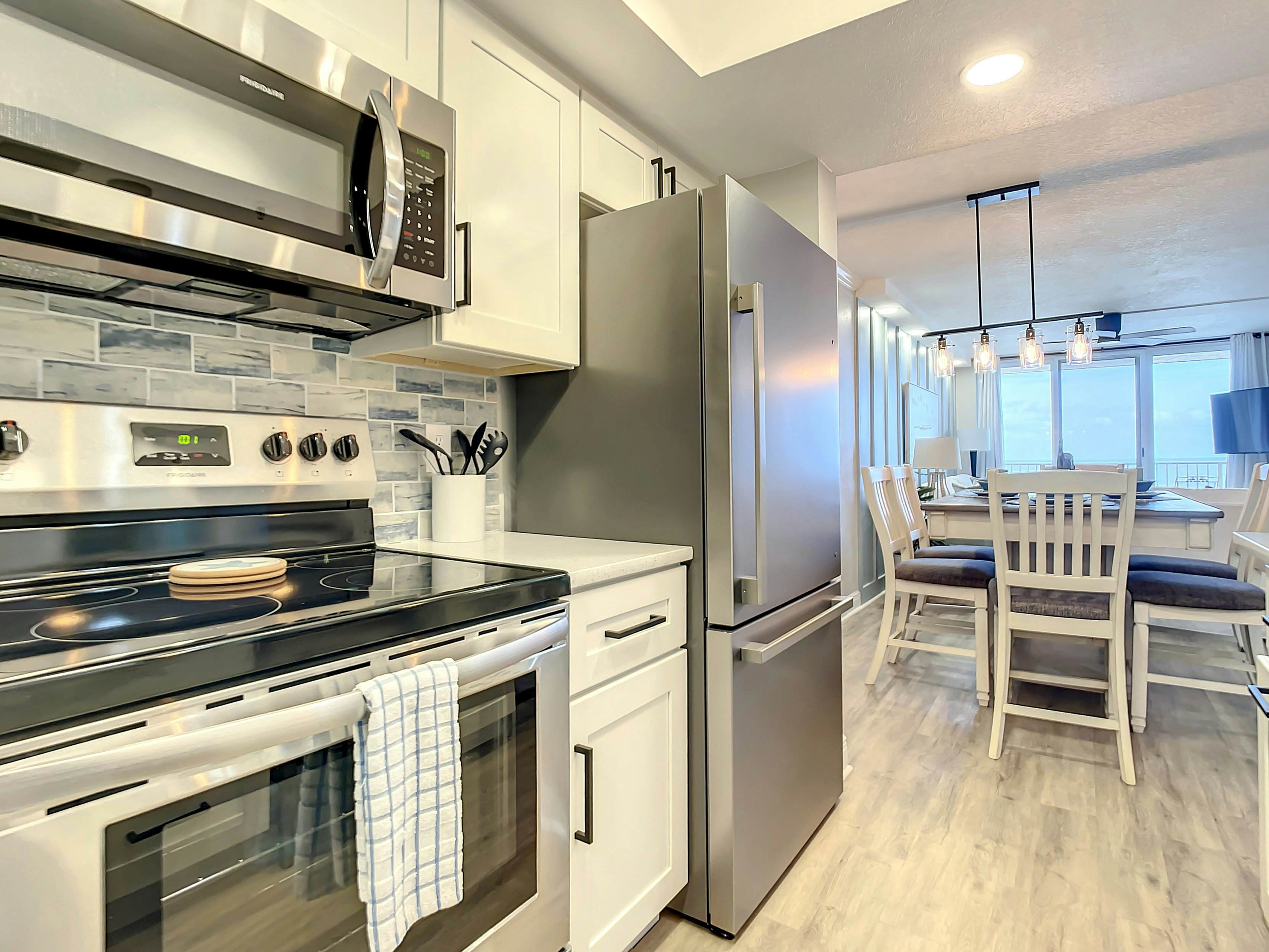 Oceania Beach Club 605