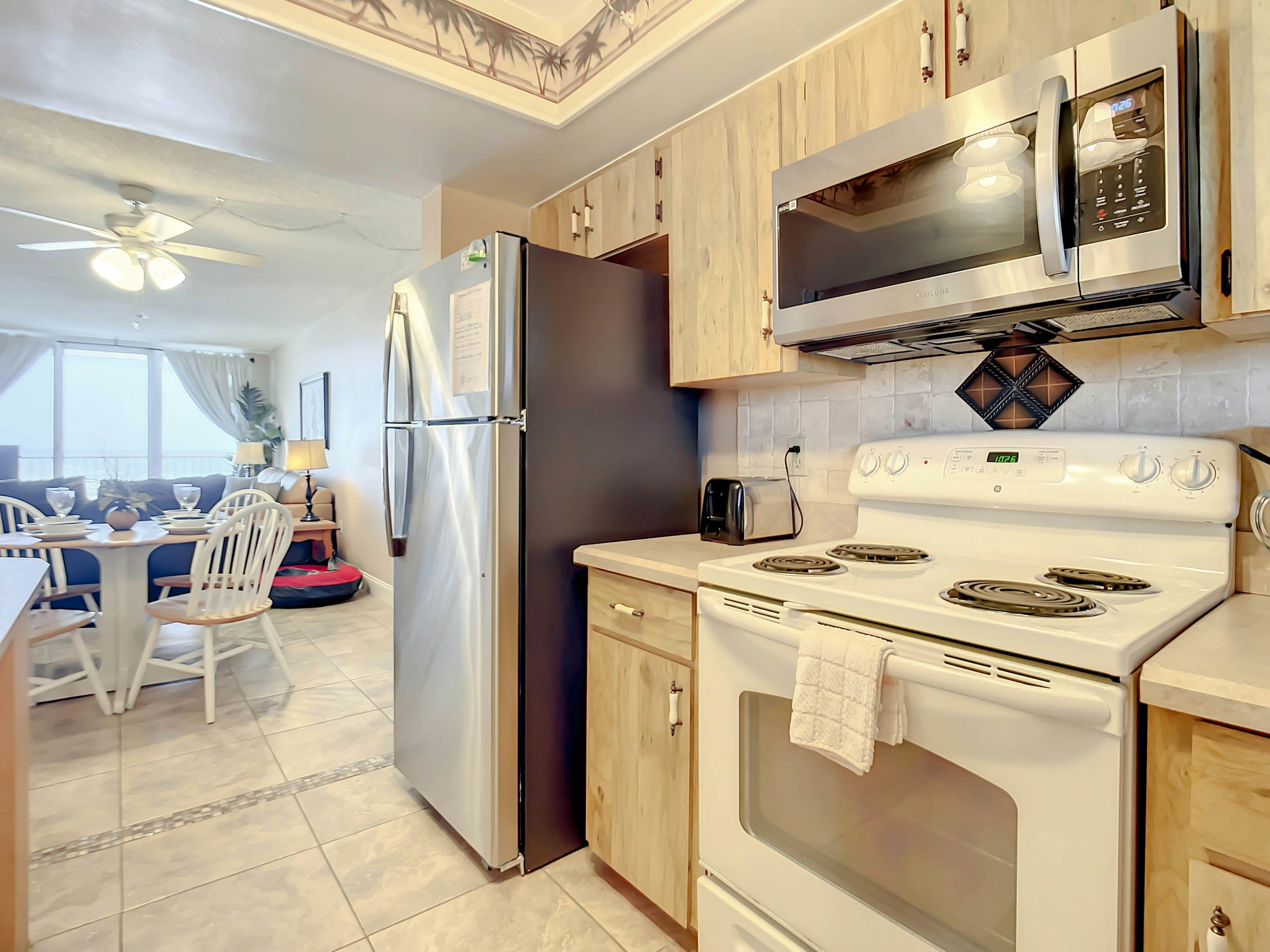 Oceania Beach Club 807