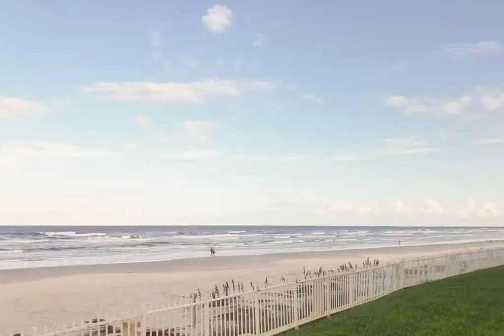 Oceania Beach Club 602