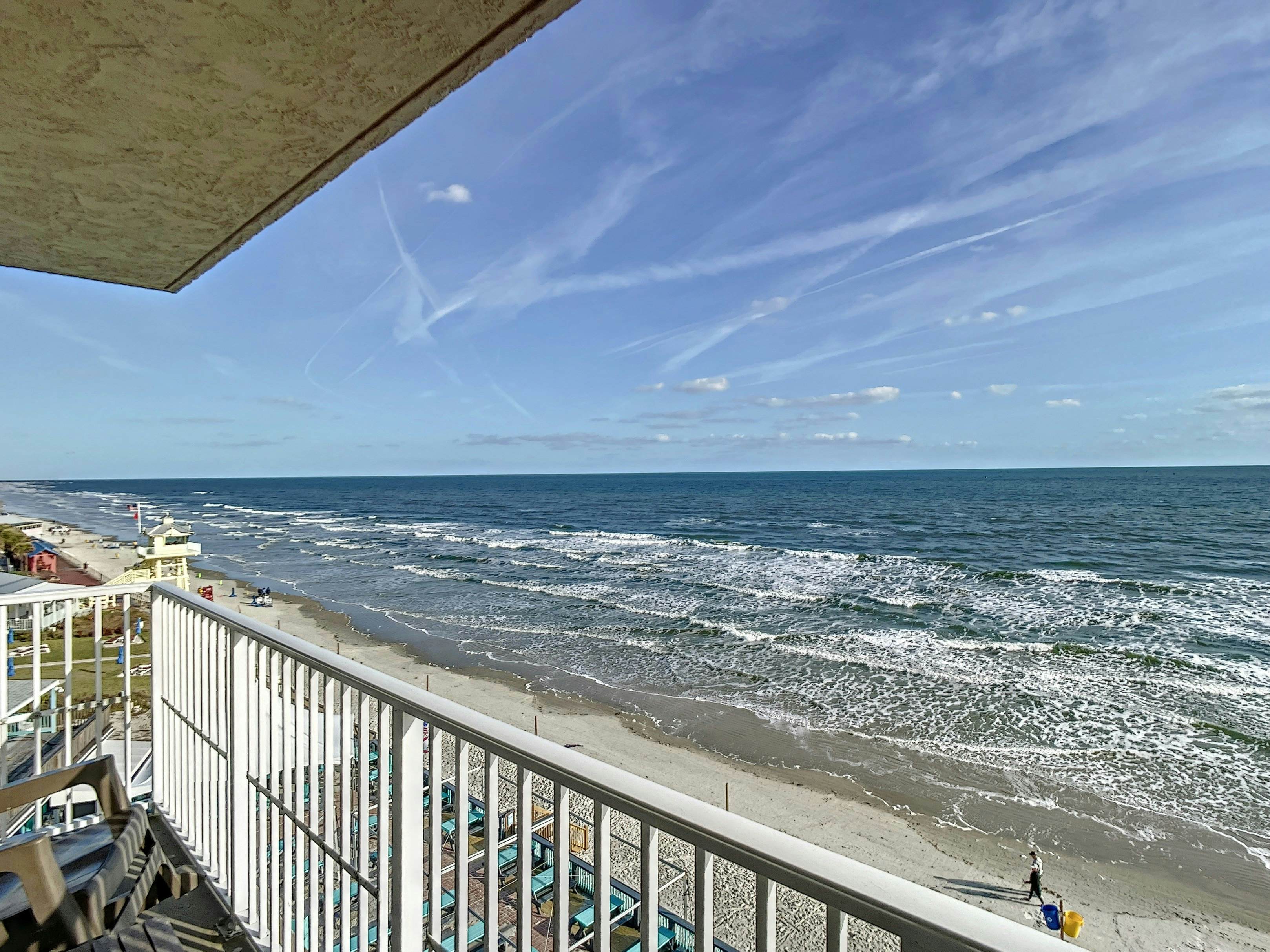 Oceania Beach Club 606