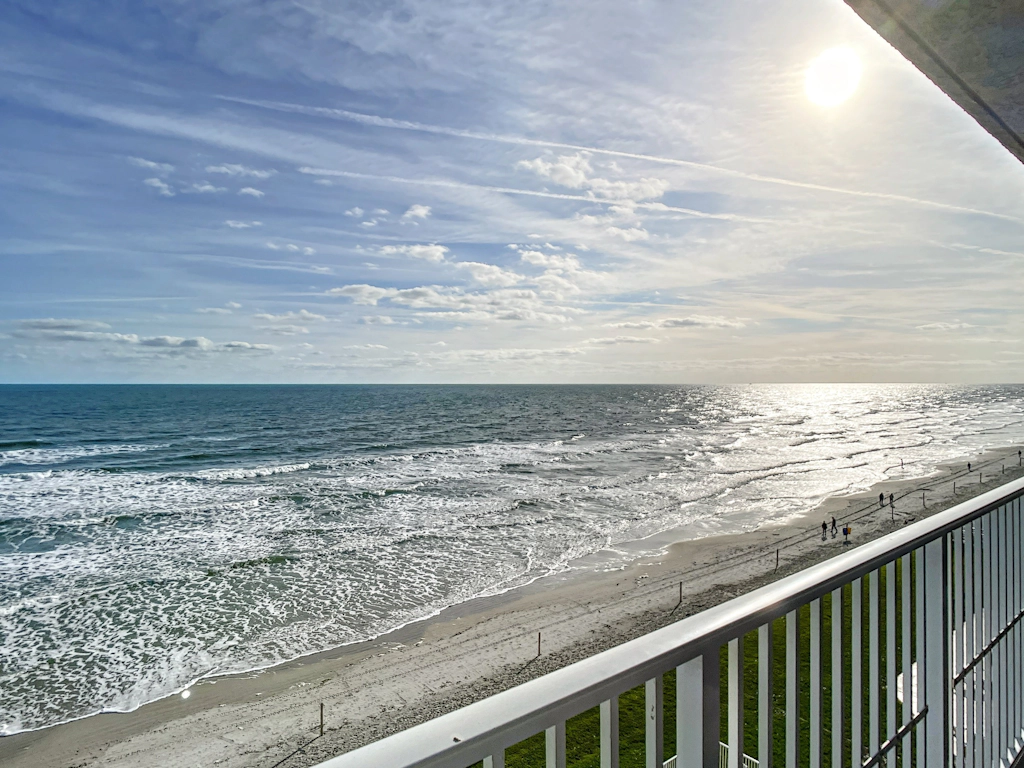 Oceania Beach Club 606