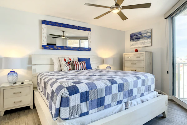 Beachfront Condo - OceanView, Pool & Steps to Flagler Ave