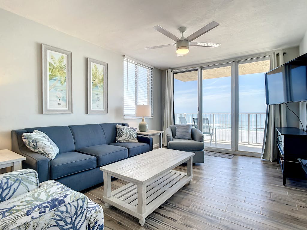Beachfront Condo - OceanFront, Pool & Steps to Flagler Ave
