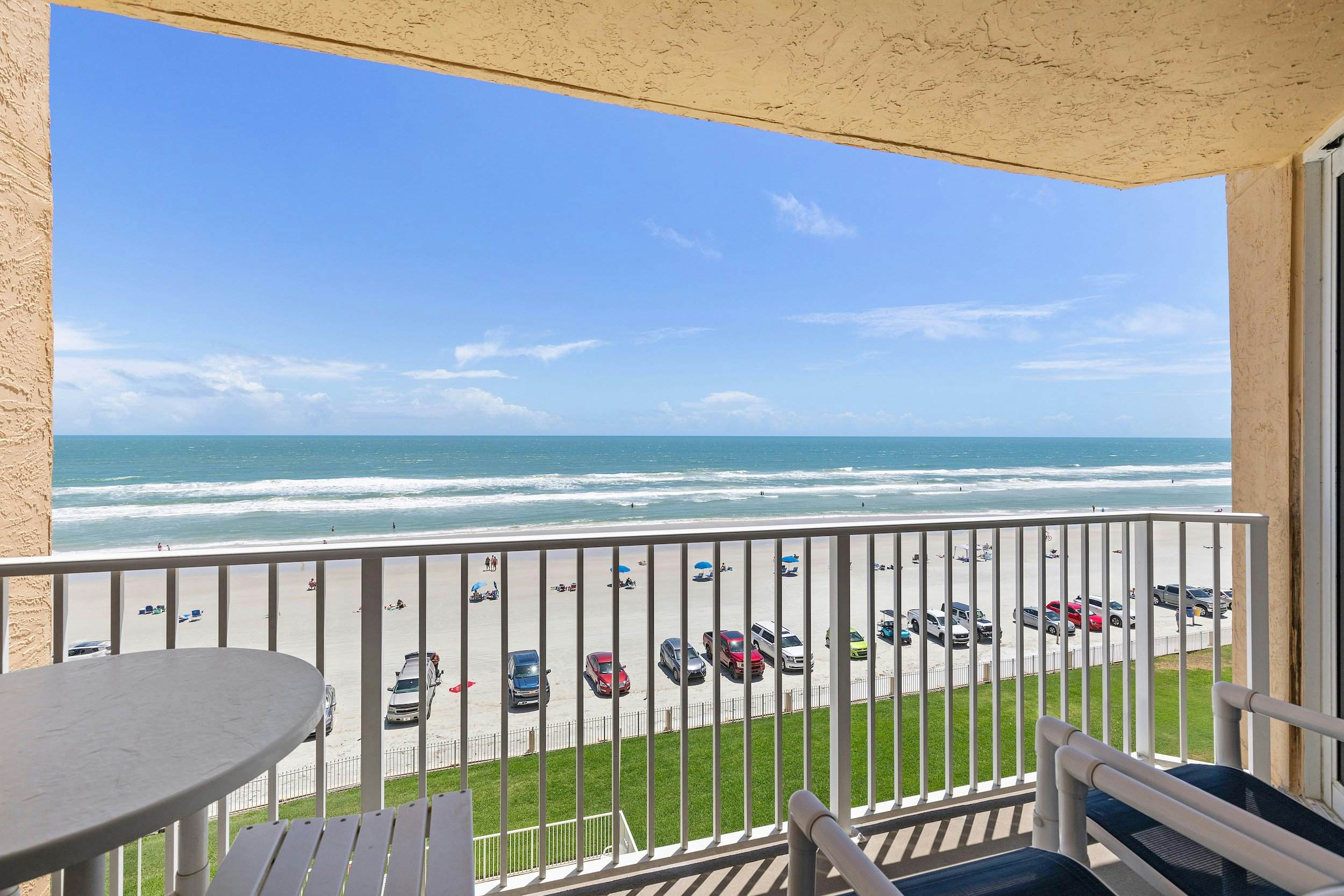 Oceania Beach Club 504