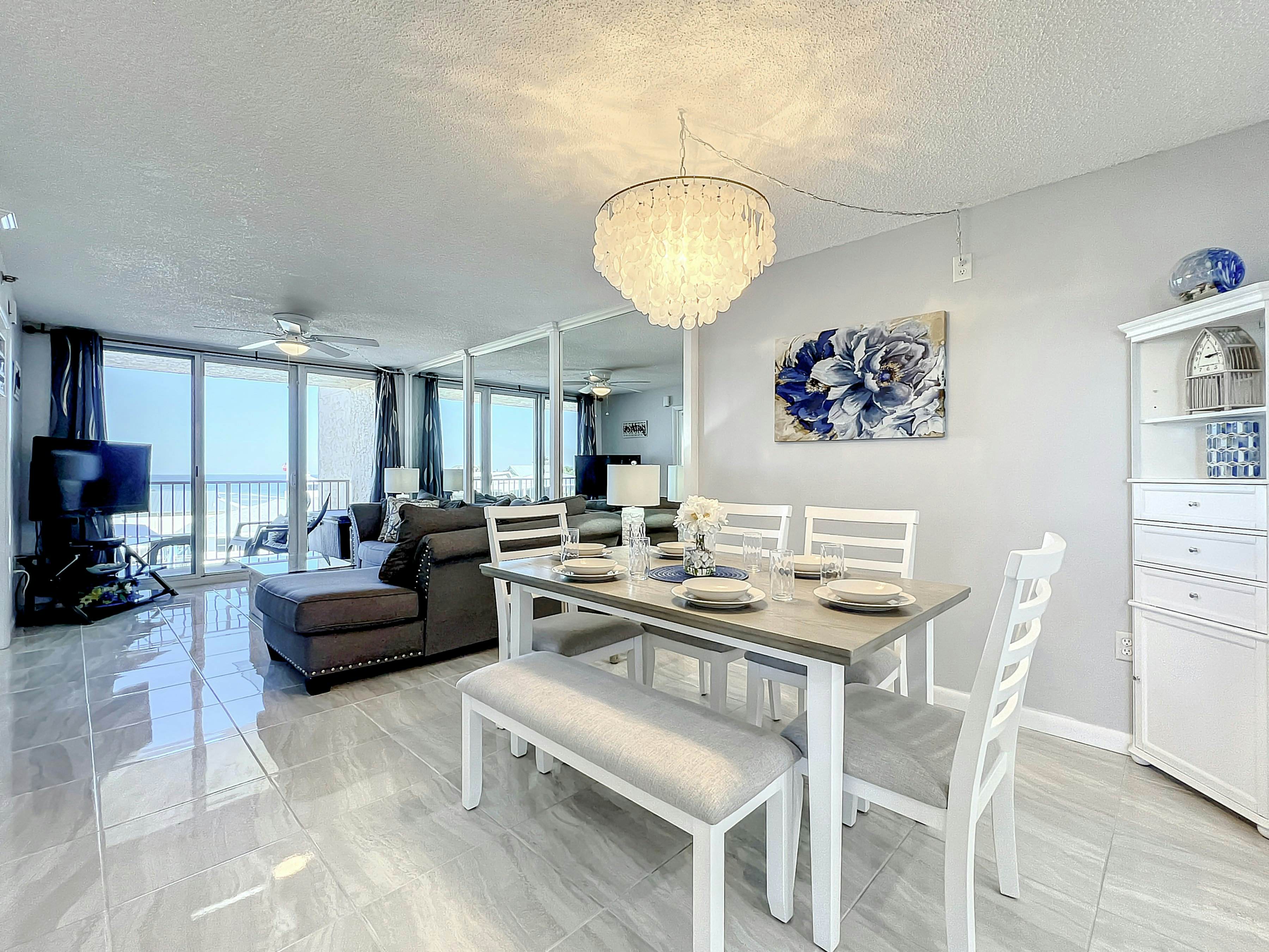 Oceania Beach Club 409