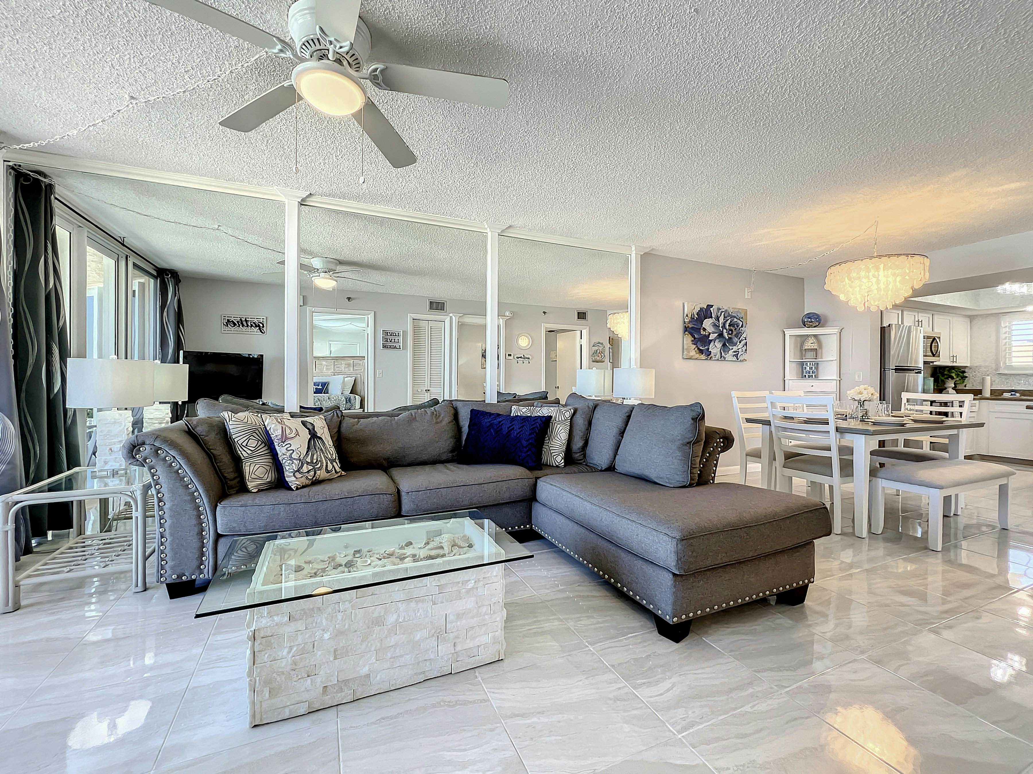 Oceania Beach Club 409