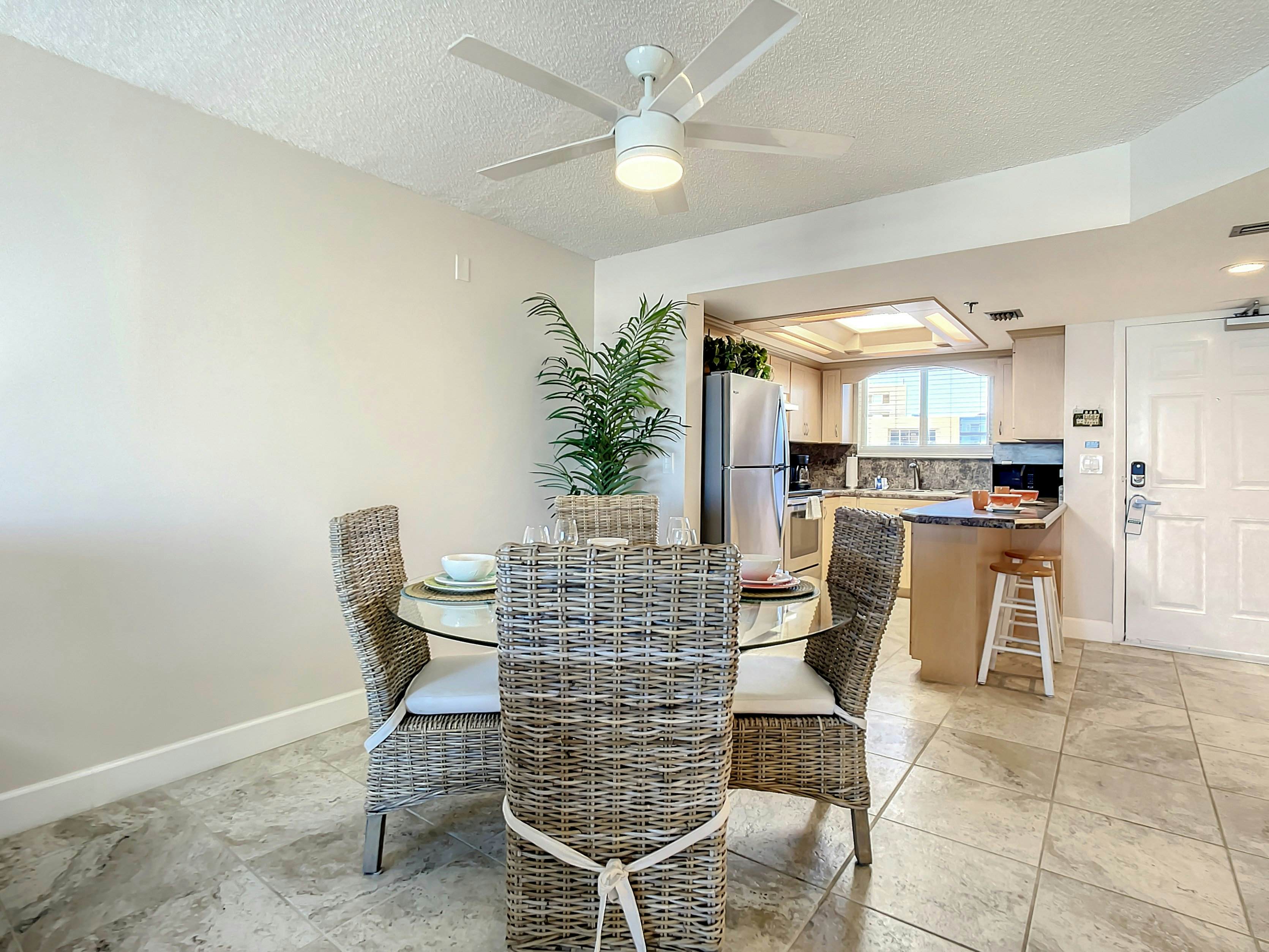 Oceania Beach Club 408