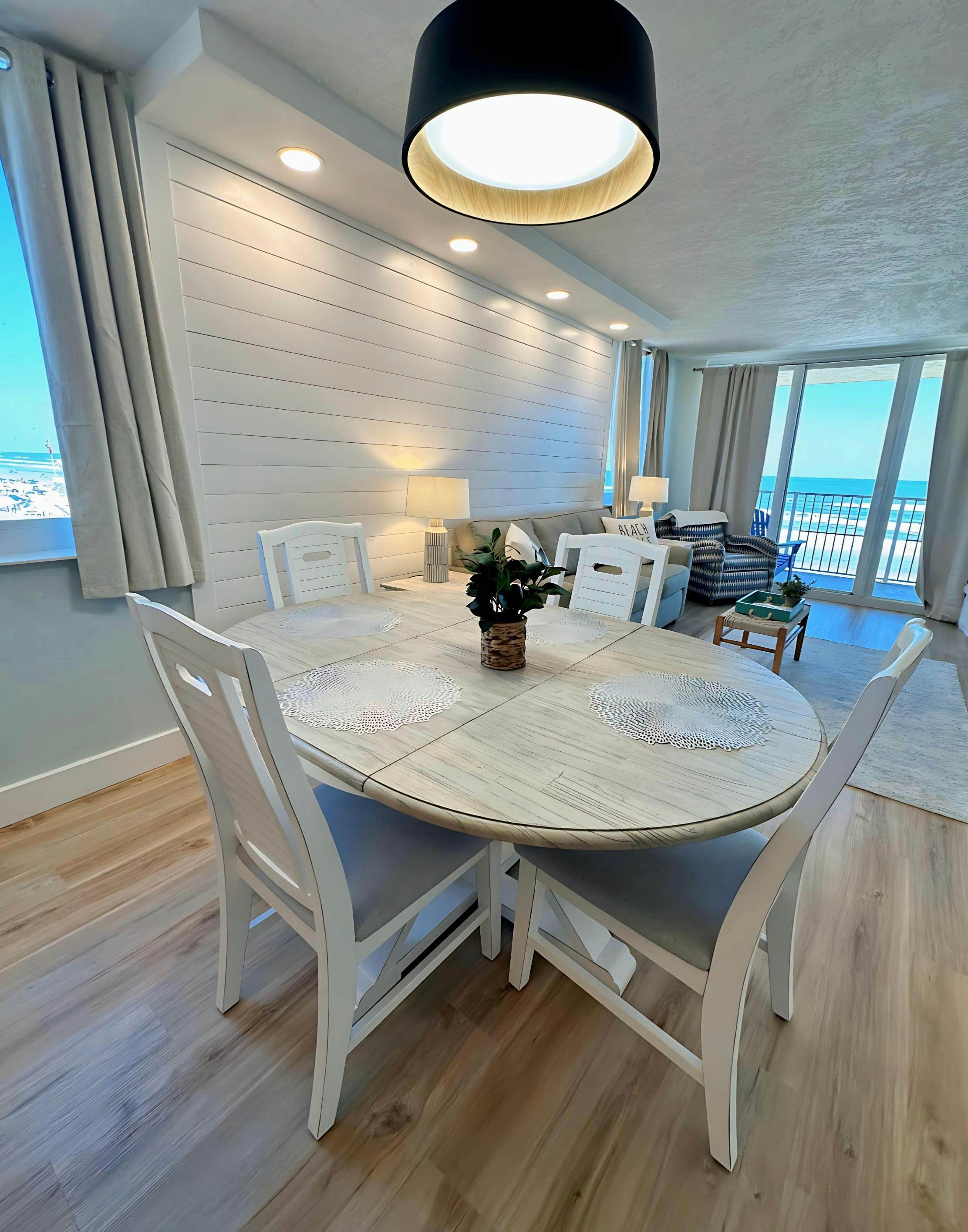 Oceania Beach Club 406