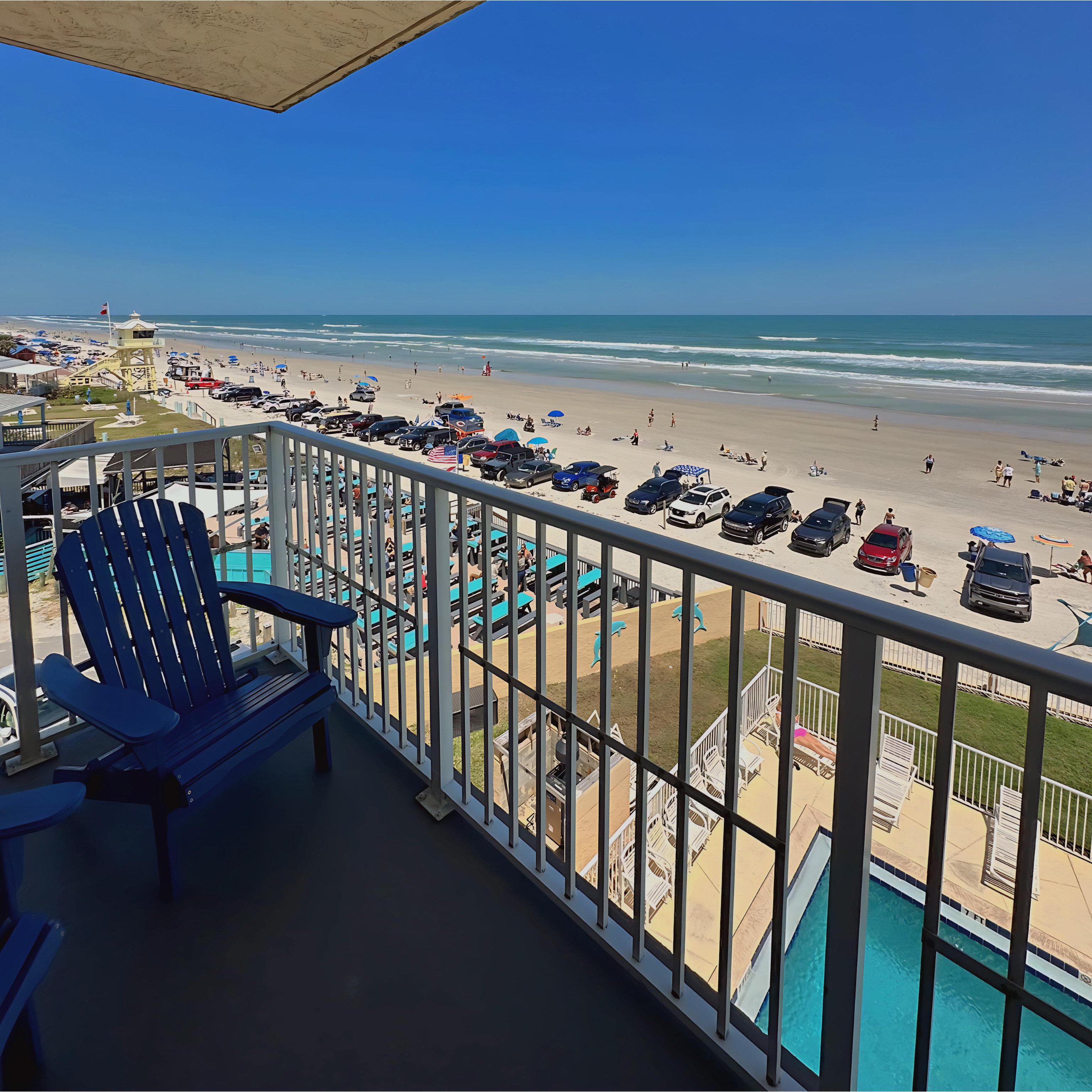 Beachside Condo - Oceanfront, Pool & Steps to Flagler